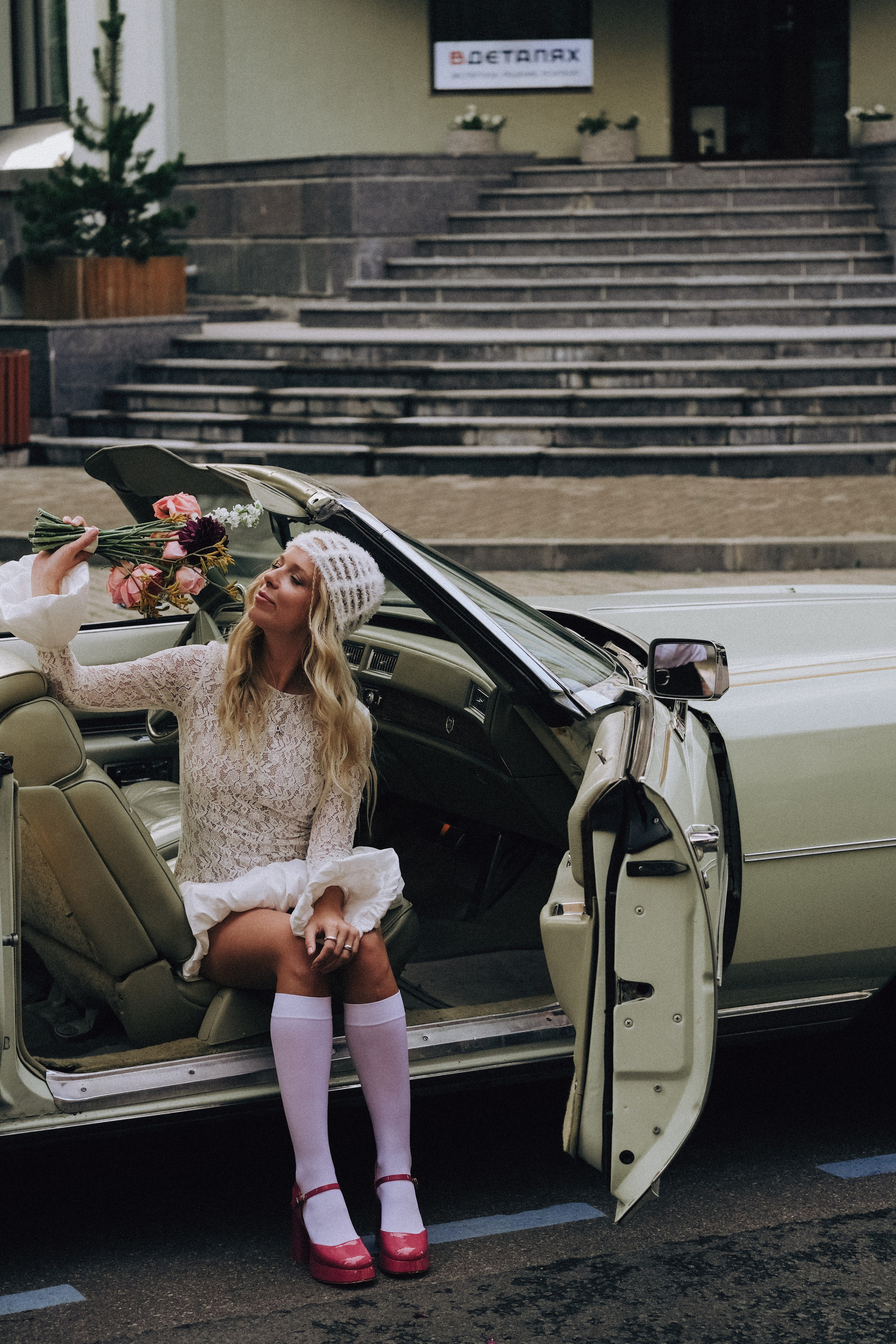 СВАДЕБНАЯ СЬЕМКА С КАБРИОЛЕТОМ В САНТК-ПЕТЕРБУРГЕ НА ПЕТРОГРАДКЕ В ОТЕЛЕ ПАНОРАМИКА. Профессиональный фотограф, Санкт-Петербург — Виктория Богомолова