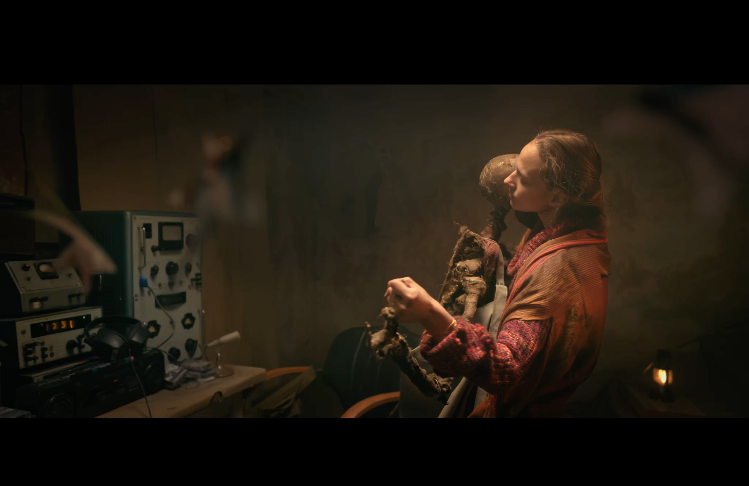 MEET SOMEONE / ВСТРЕТИТЬ ЧЕЛОВЕКА. DOP Yulia Popova