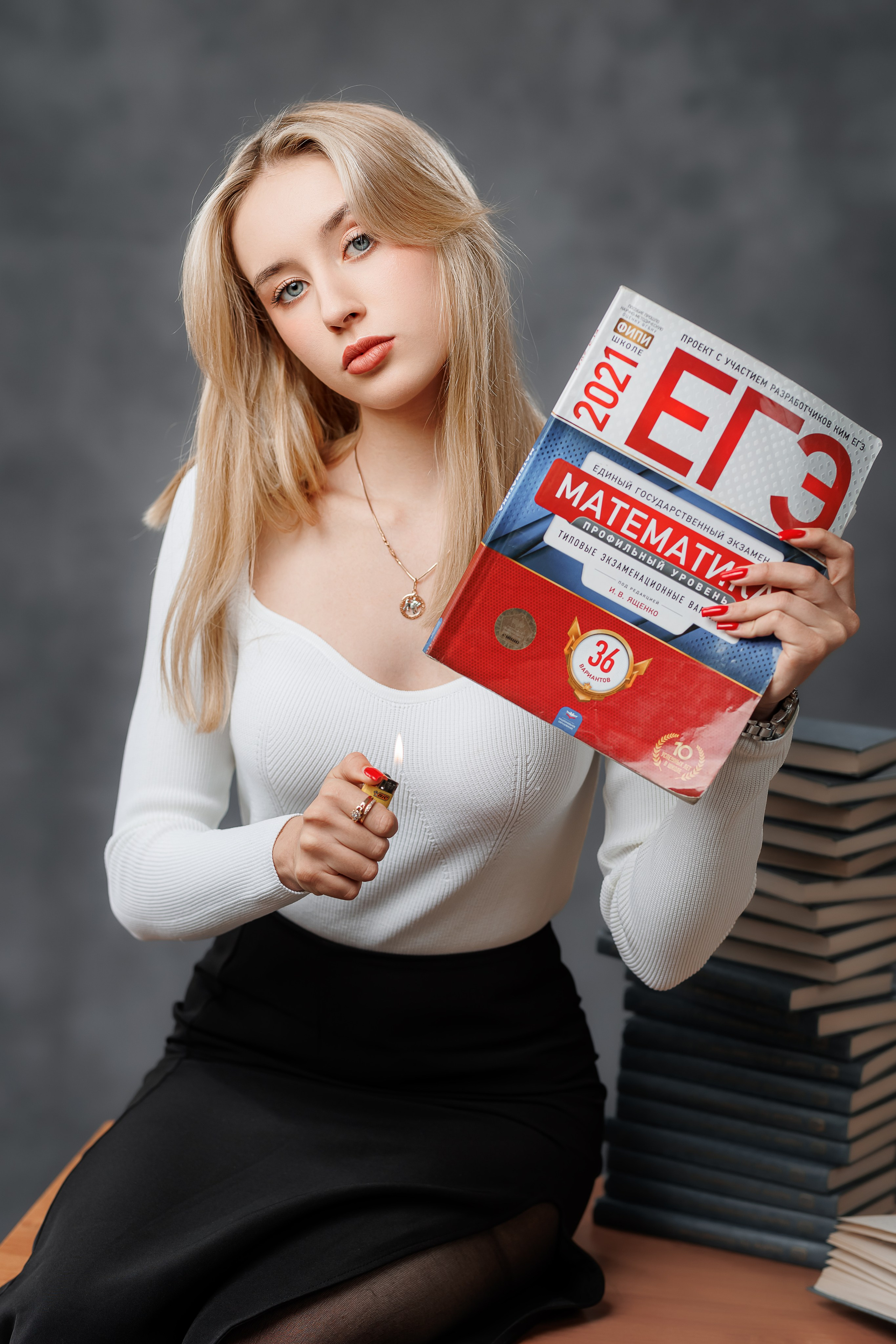 Портреты на однотонном фоне. Семейный и детский фотограф Комина Елена, Власиха, Одинцово