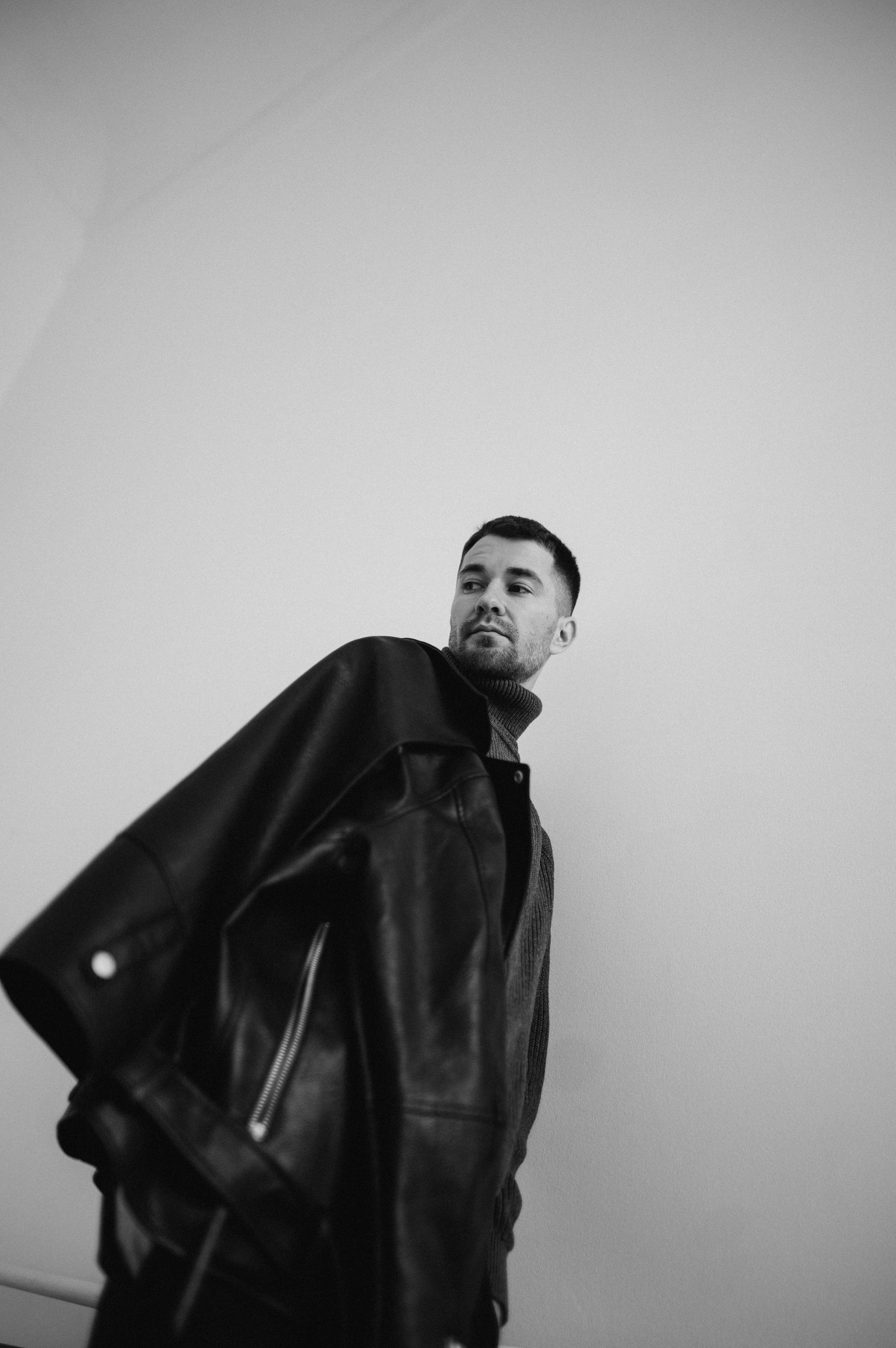 Антон студия Спб (мужская индивидуальная съемка). Фотограф ПИТЕР СПБ Надежда Баранова