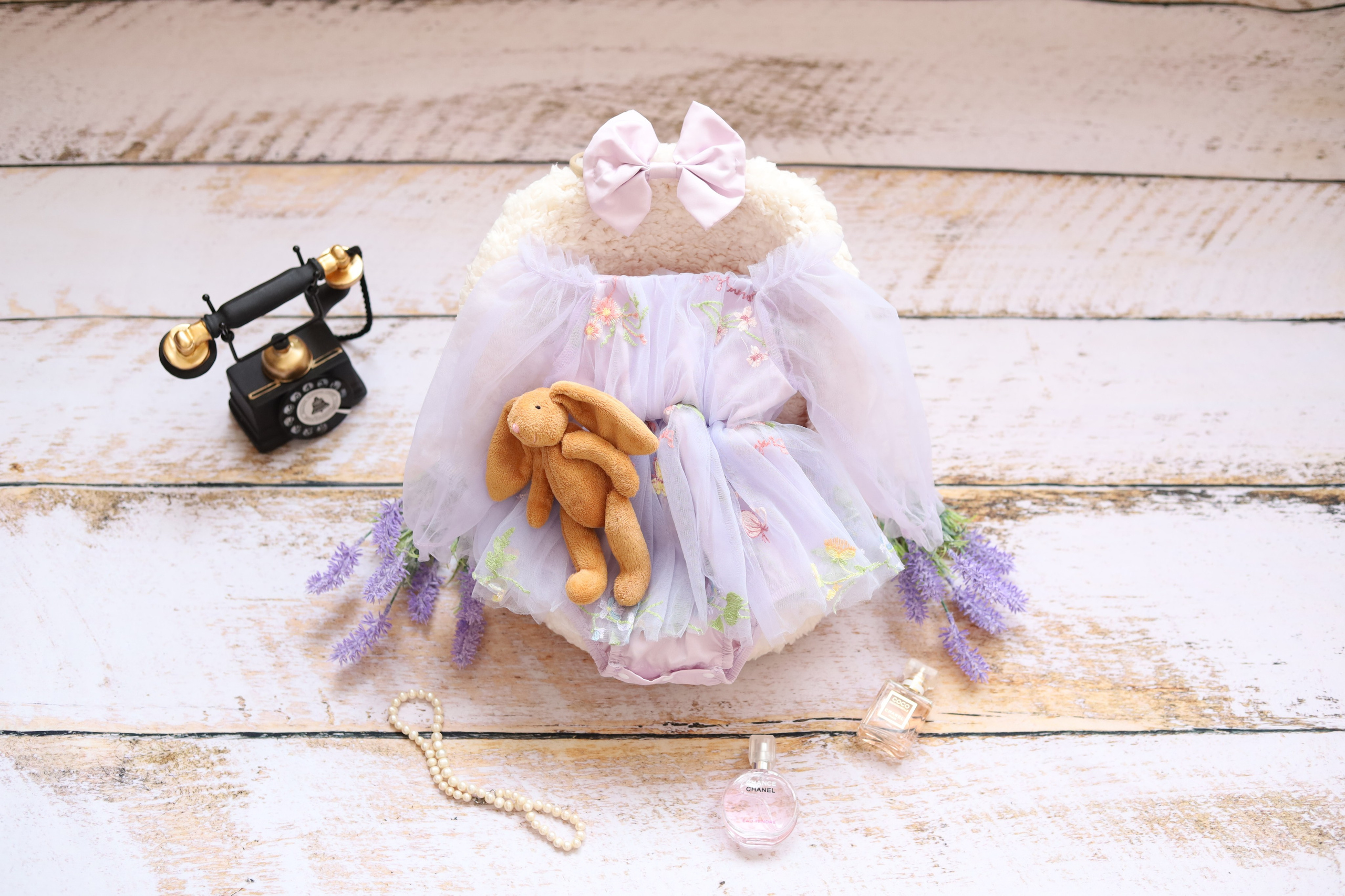 Фотосессия новорожденного в стиле Chanel. Фотограф новорожденных в Москве Елена Михеева