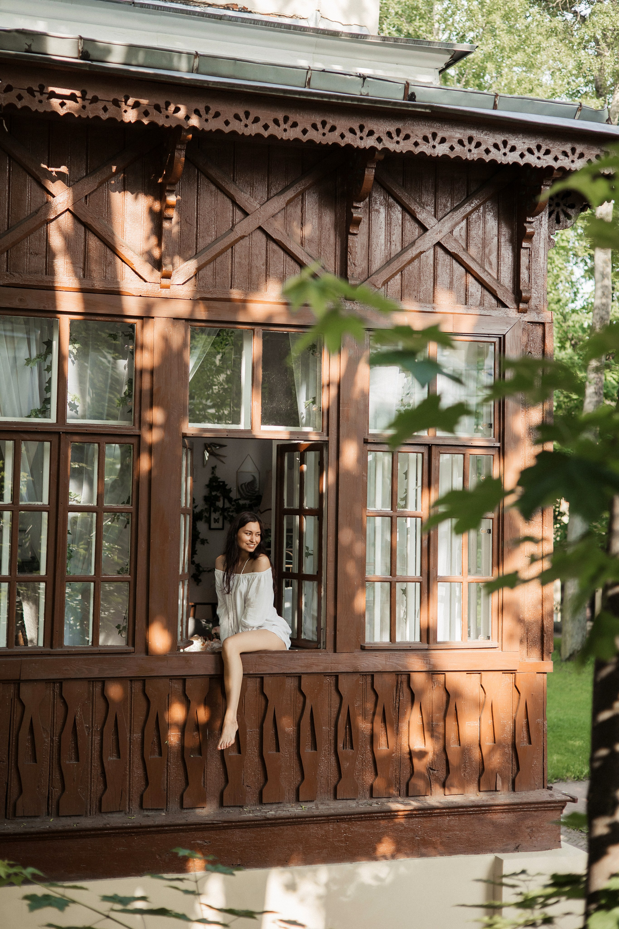 На балкончике. ФОТОГРАФ РОЗА ФИЛИНА СПб I МОСКВА