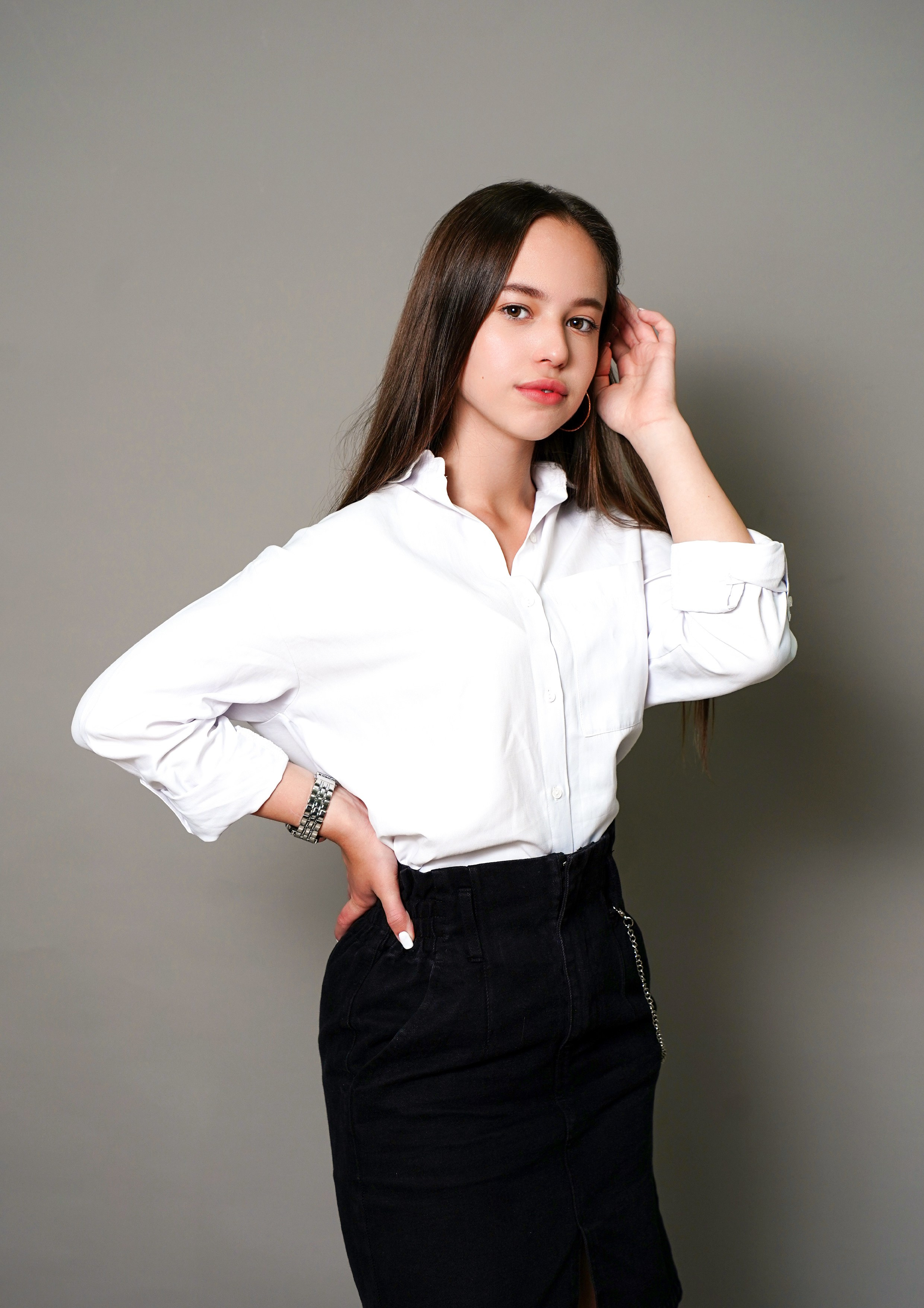 Портреты старшие классы. MEMENTO.Выпускные альбомы, школьные, юбилейные и другие книги. Ростов-на-Дону