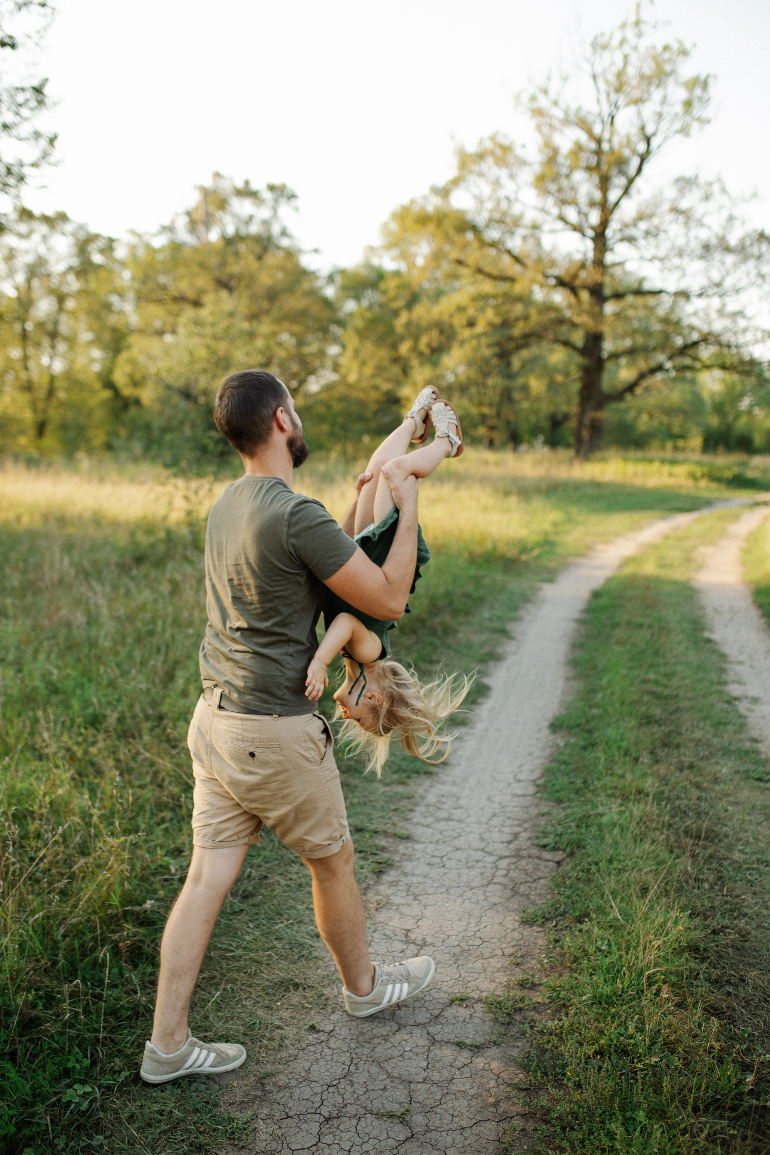 Прогулка в дубах. Семейный и детский фотограф в Рязани Екатерина Воронцова