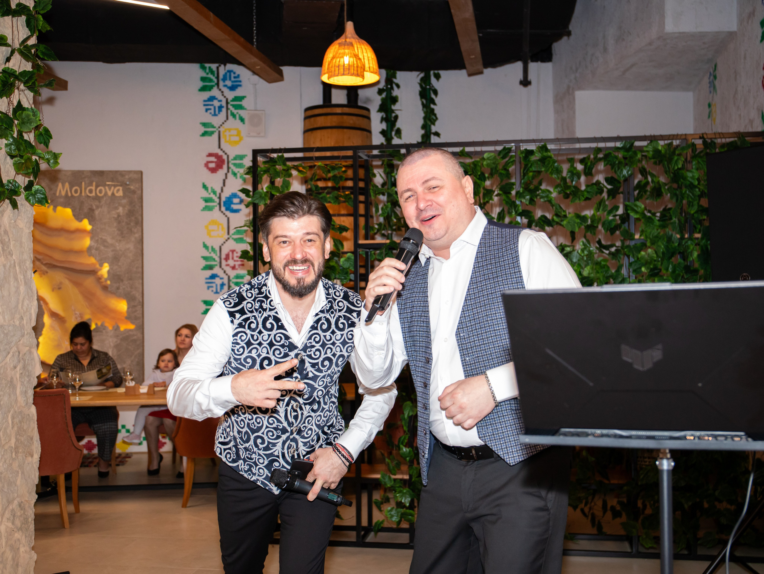 Открытие молдавского ресторана. Свадебный и семейный фотограф в Москве Мила Широких