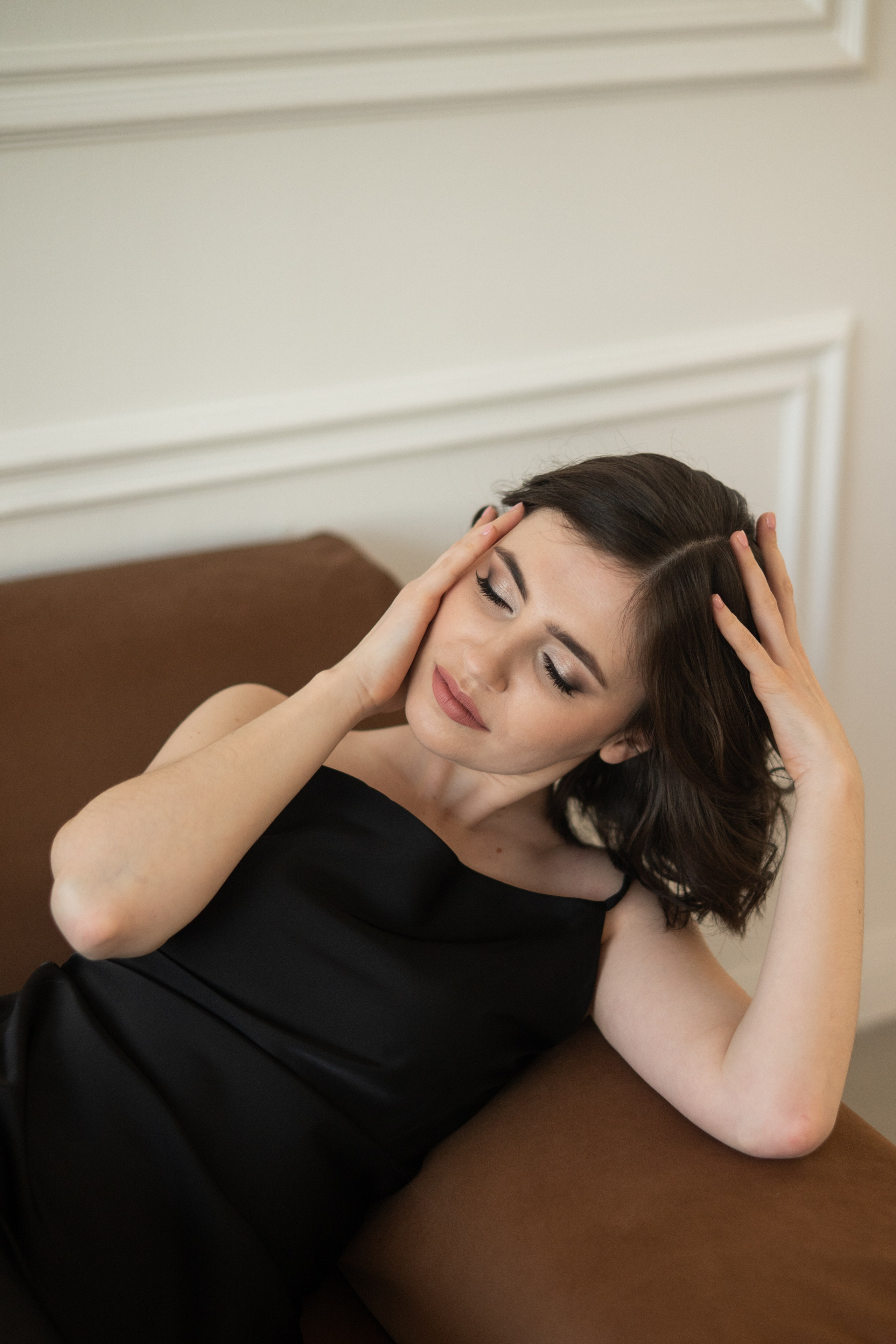 Евгений И Екатерина. Я Ольга Казанцева, фотографирую снимаю ваши киноистории и печатаю фото и цифровые портреты на холсте