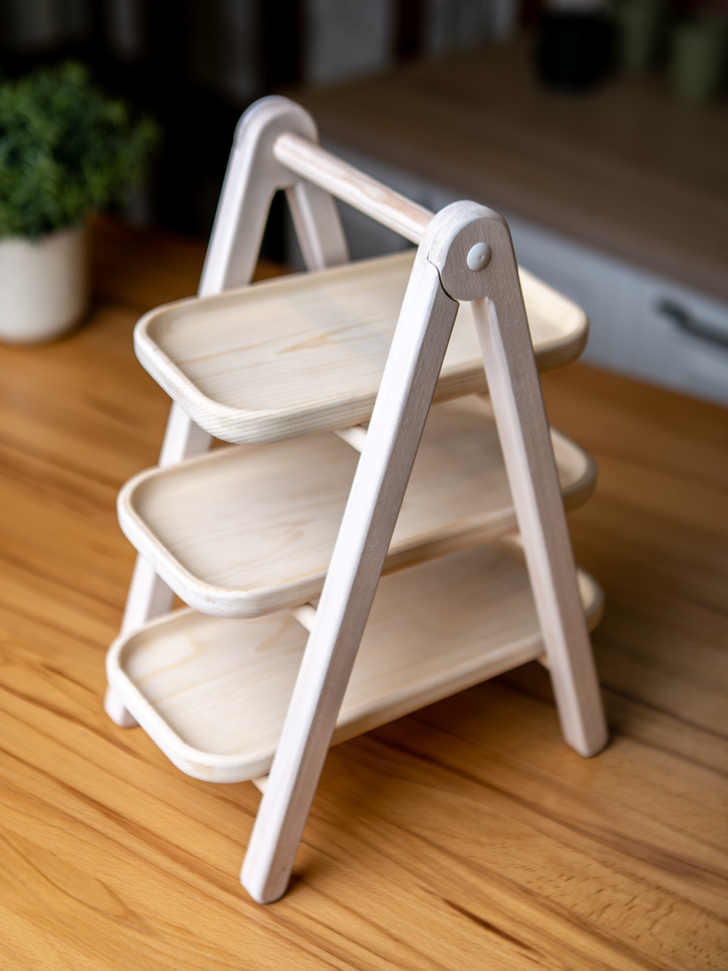 Подносы и этажерки. Контент фотограф, съемка для маркетплейсов, фуд съемка и репортажи в Новосибирске Ралия Галеева