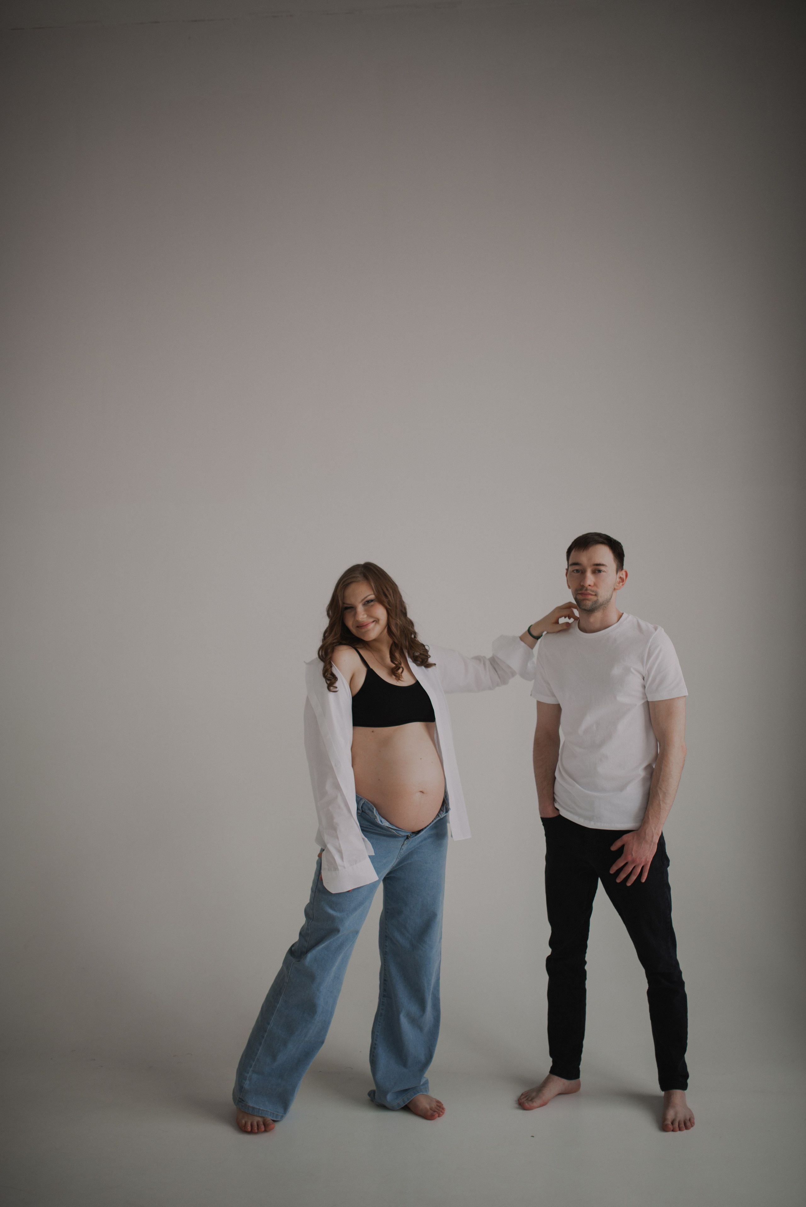 Фотосессия беременности в студии Бутово. Семейная фотосессия Бутово Москва фотограф Алина Морщагина