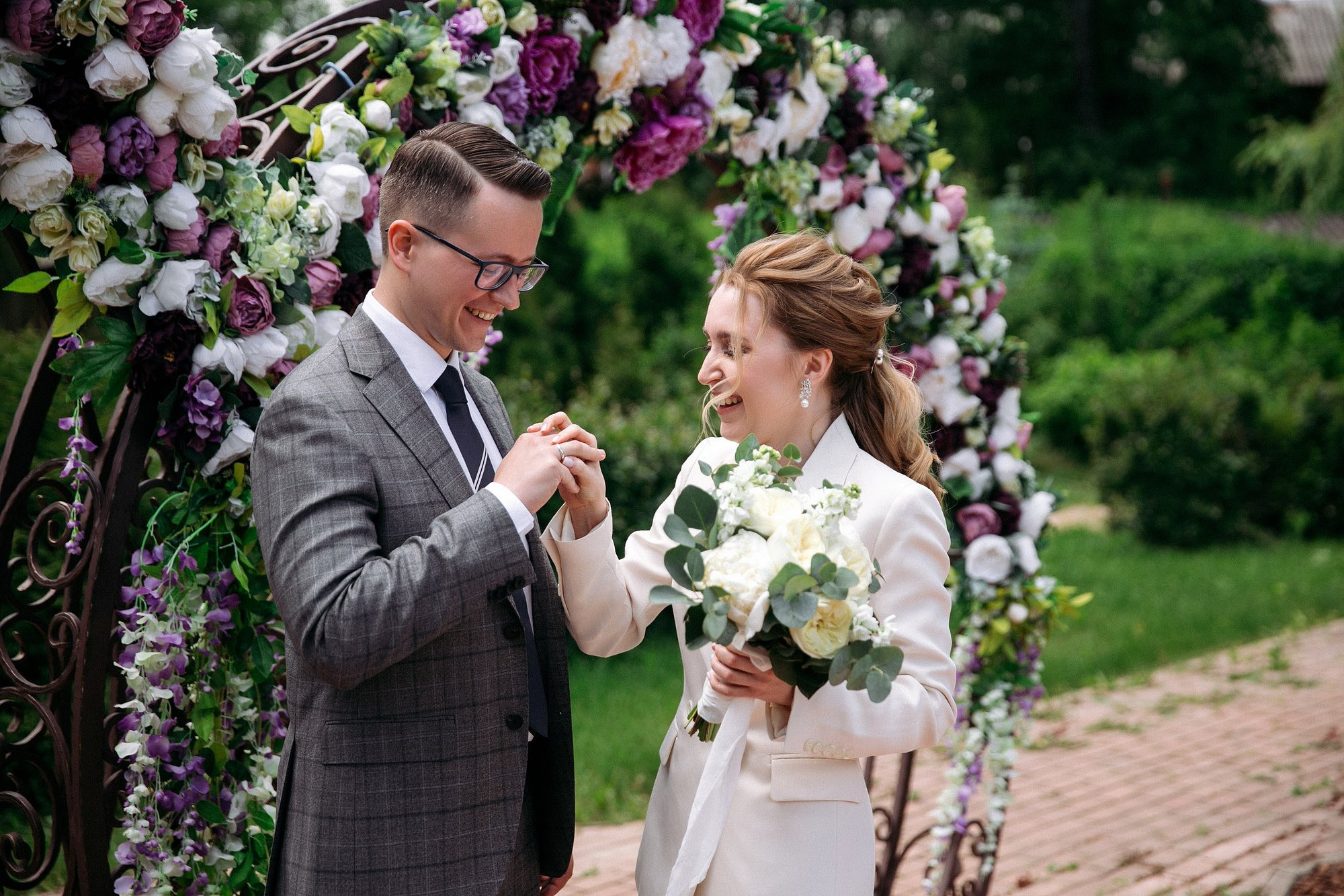 Антон + Арина. Свадебный фотограф в Смоленске Витя Лысенков