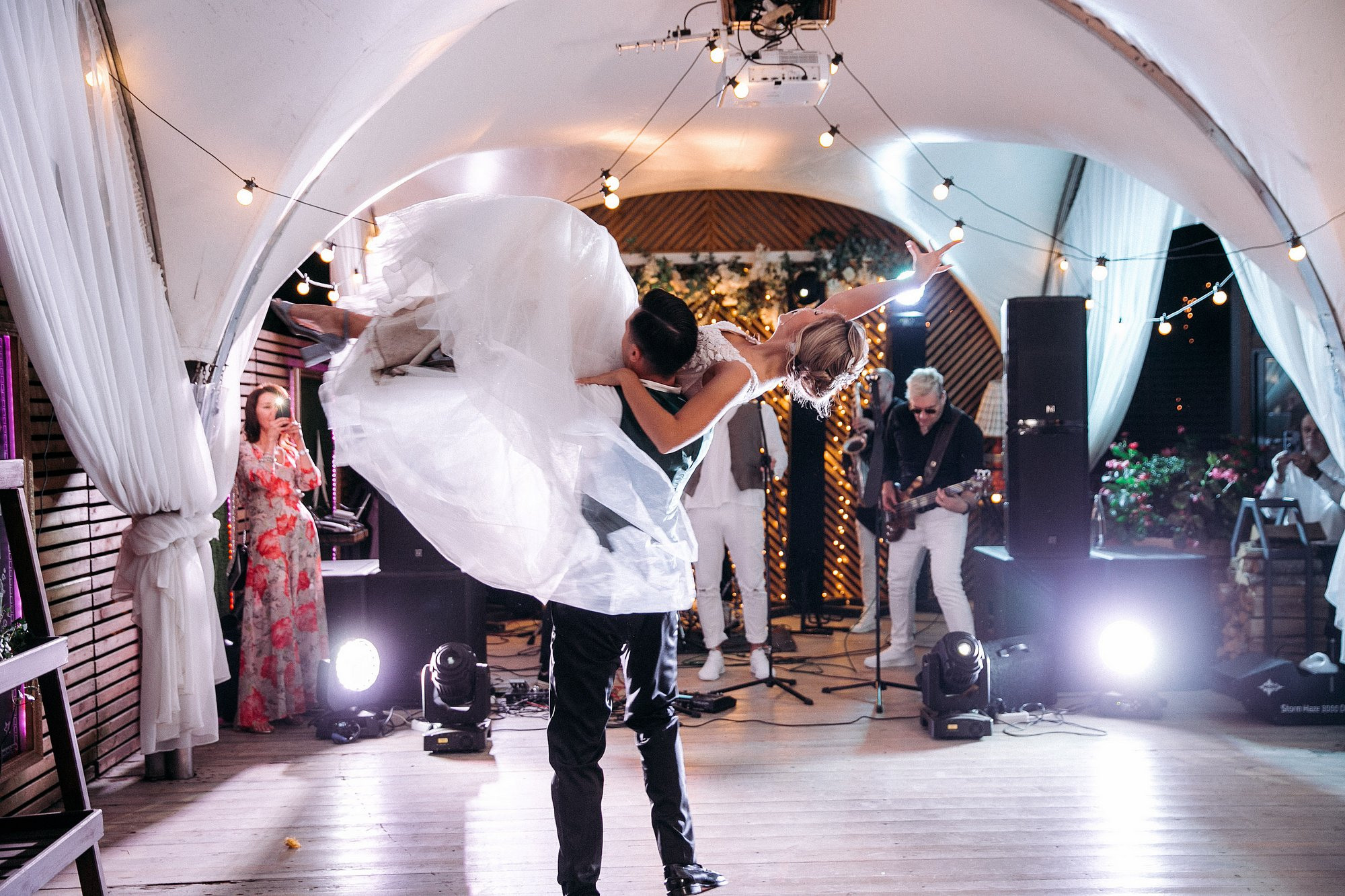 Свадебные фотографии Смоленск. Свадебный фотограф в Смоленске Витя Лысенков