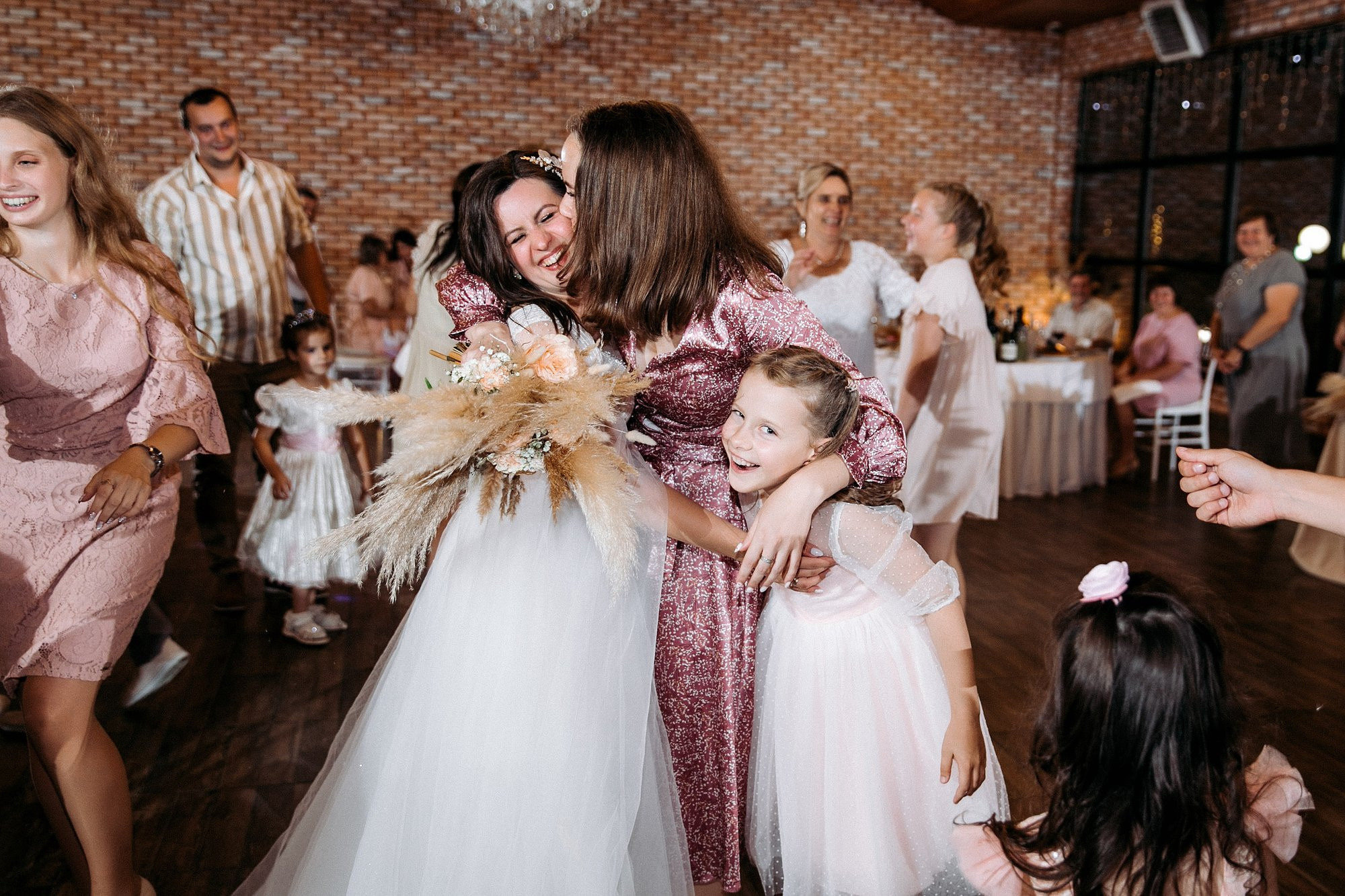 Свадебные фотографии Смоленск. Свадебный фотограф в Смоленске Витя Лысенков