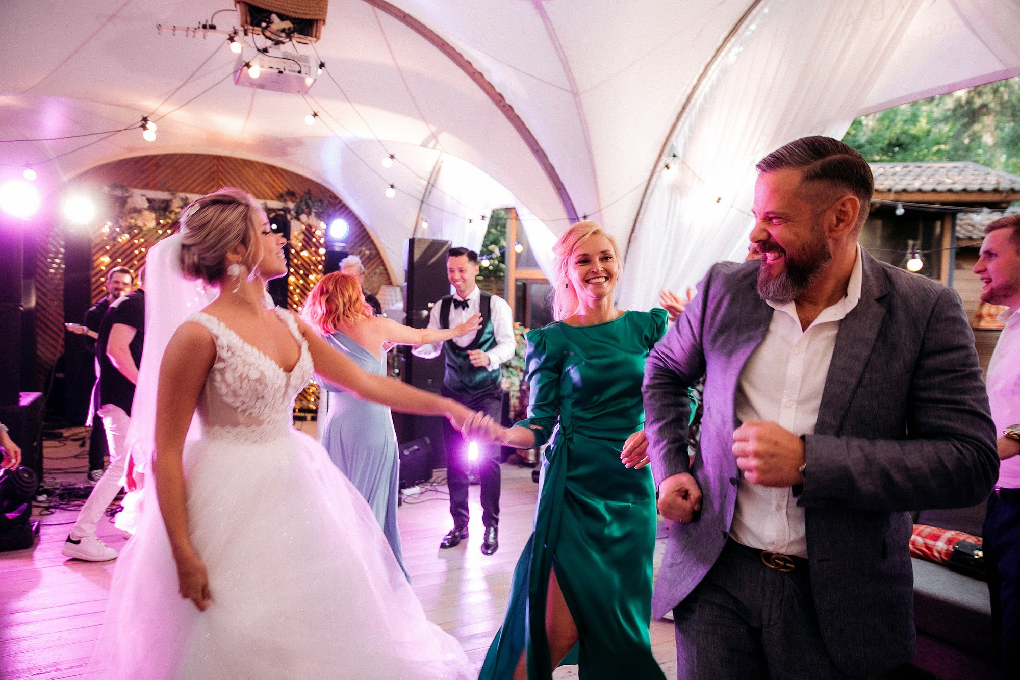 Свадебные фотографии Смоленск. Свадебный фотограф в Смоленске Витя Лысенков