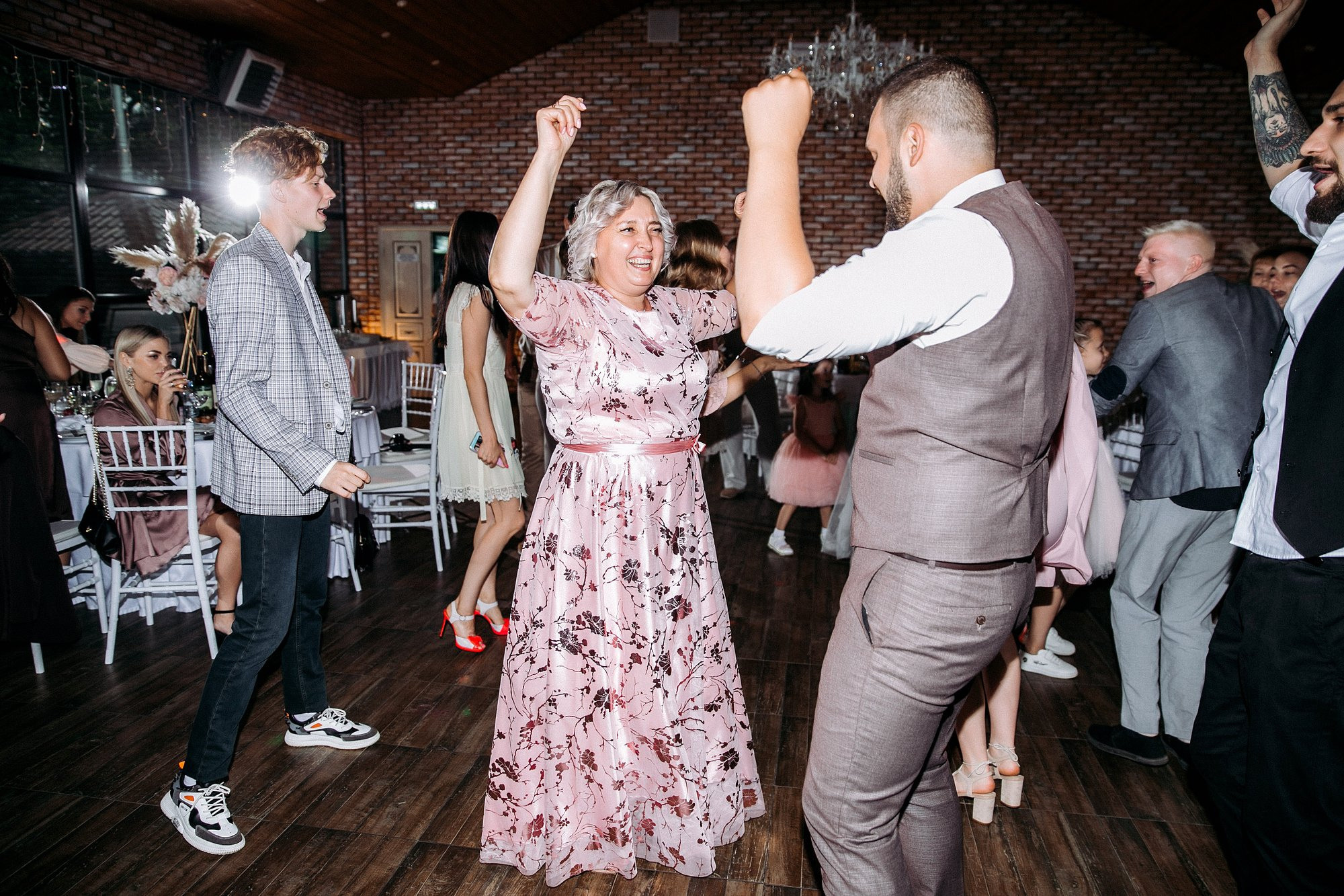 Свадебные фотографии Смоленск. Свадебный фотограф в Смоленске Витя Лысенков