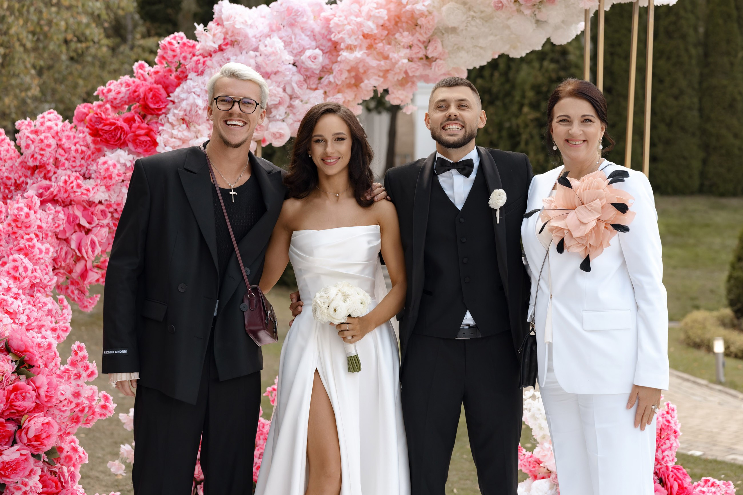 Даниил и Яна. Свадебный фотограф и видеограф Юрий и Эля Дубинины