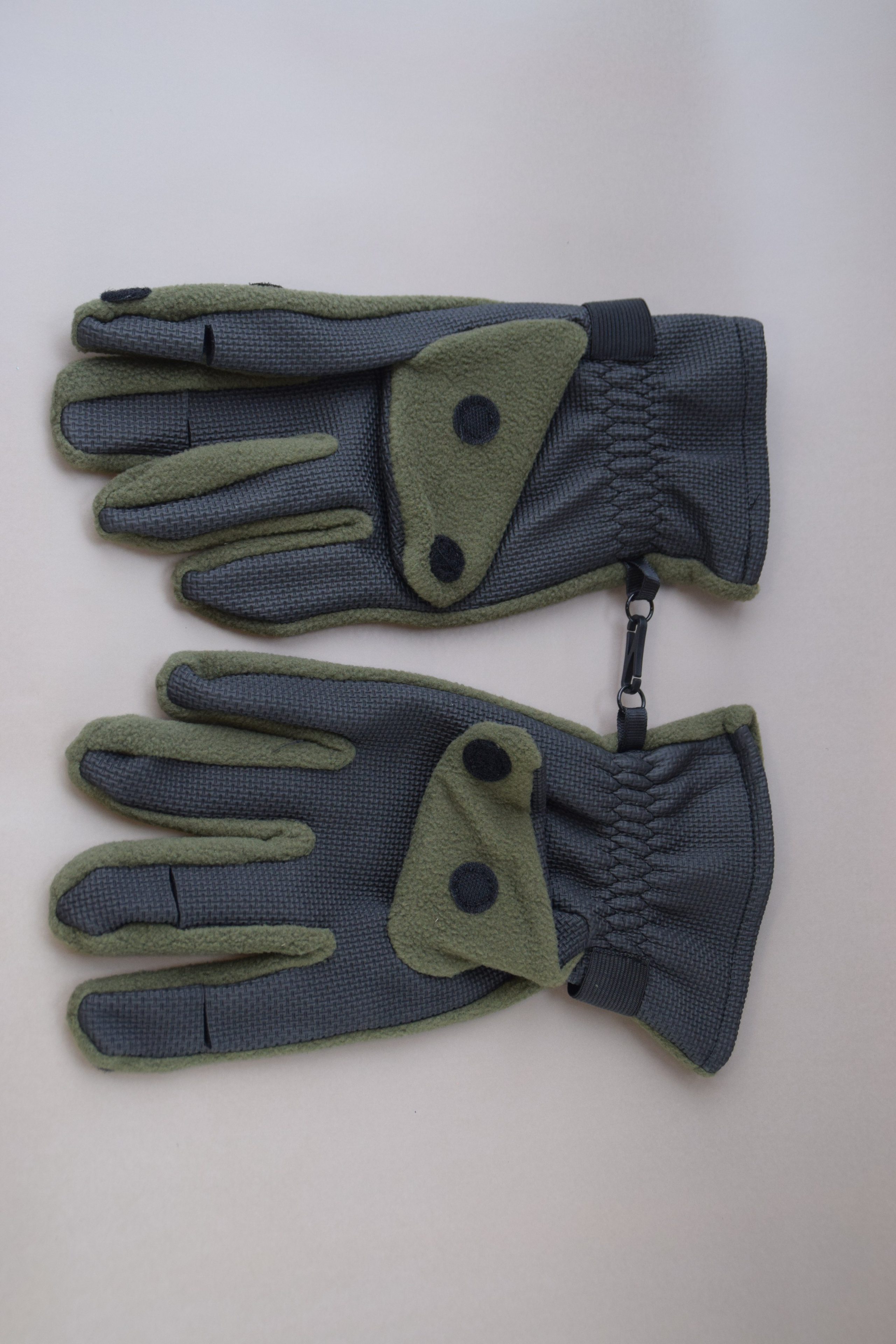 Одежда. Кузнецова Мария — профессиональный фотограф в Санкт-Петербурге | Предметная фотосъёмка, модельные тесты, актёрское портфолио, концерты