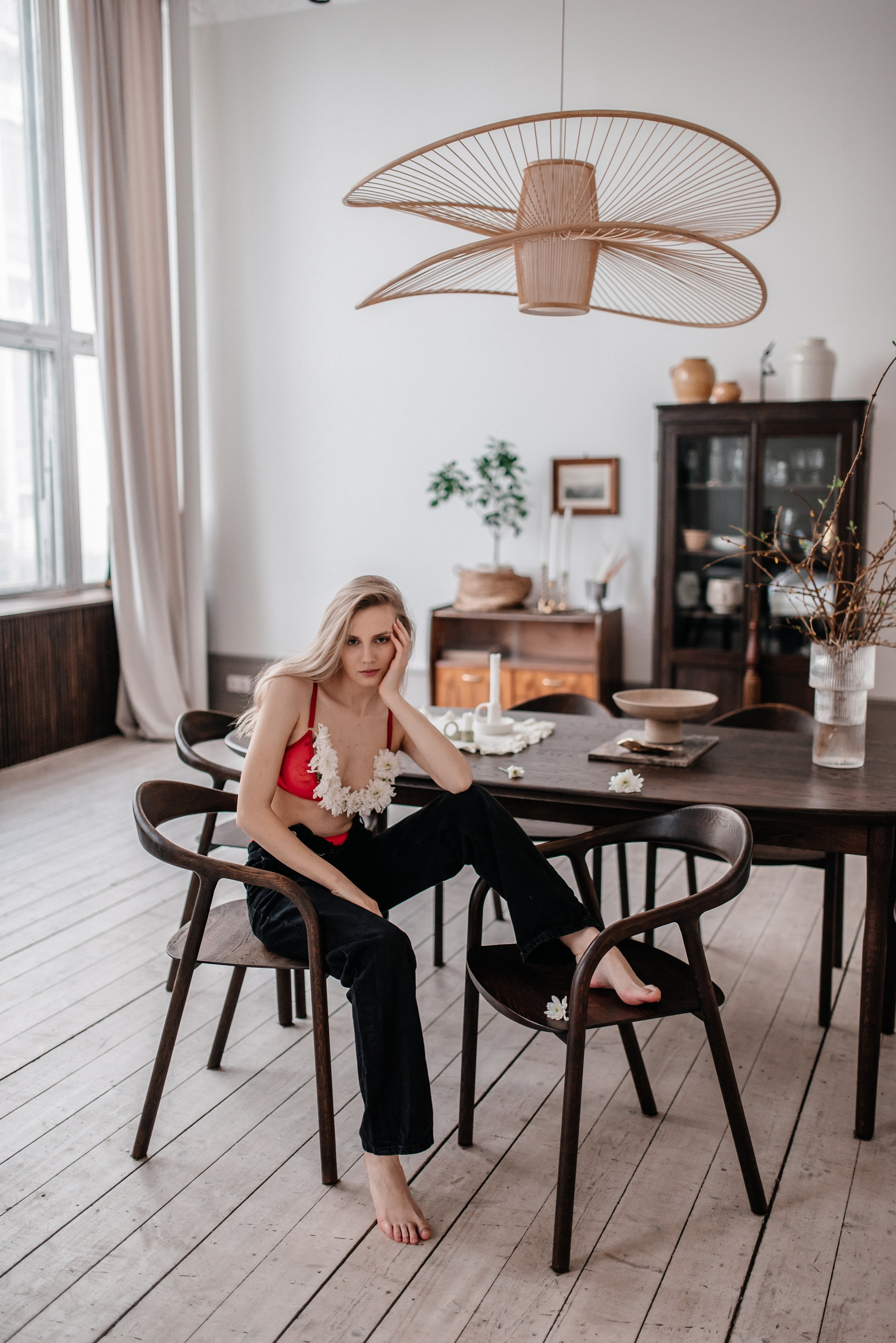 Диона, 2024. Главная