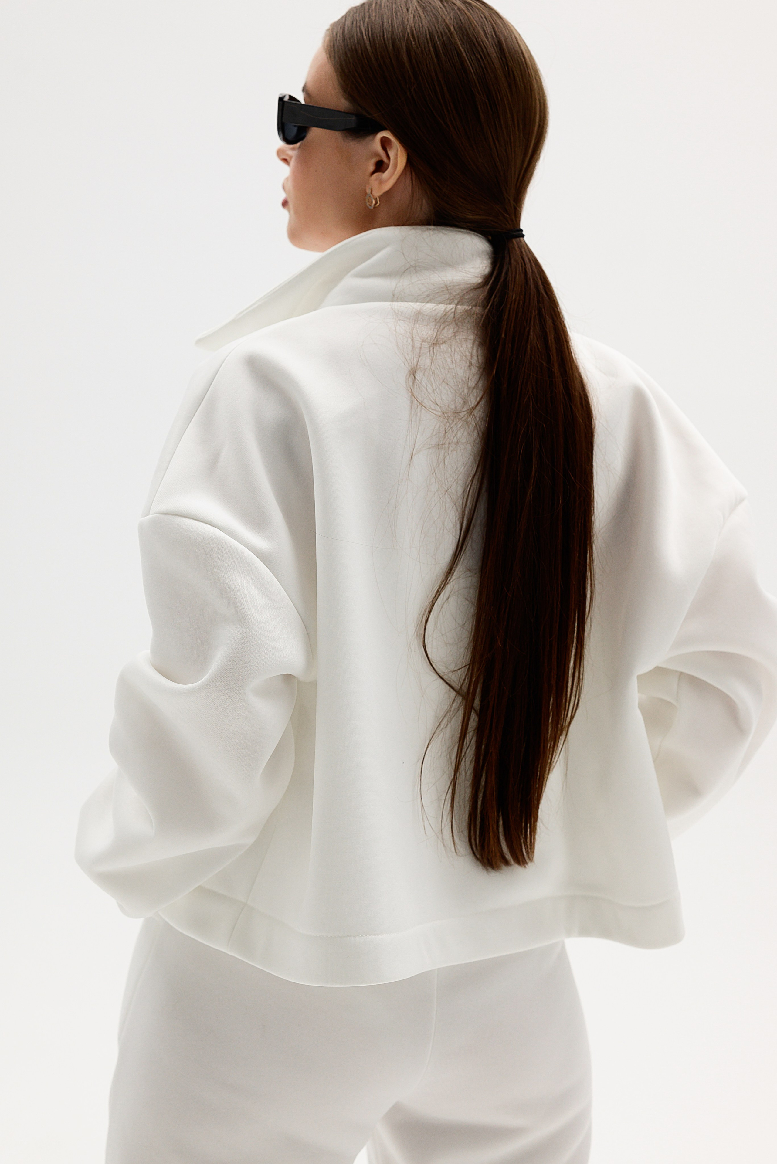 Каталог на белом фоне