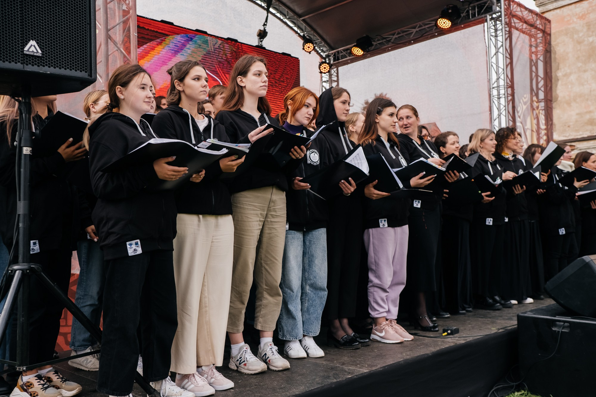 Всероссийский форум «12 подвигов Александра Невского» | Старая Ладога 2021. Репортажный фотограф в Санкт-Петербурге СПБ Алиса Ческидова на ваше мероприятие