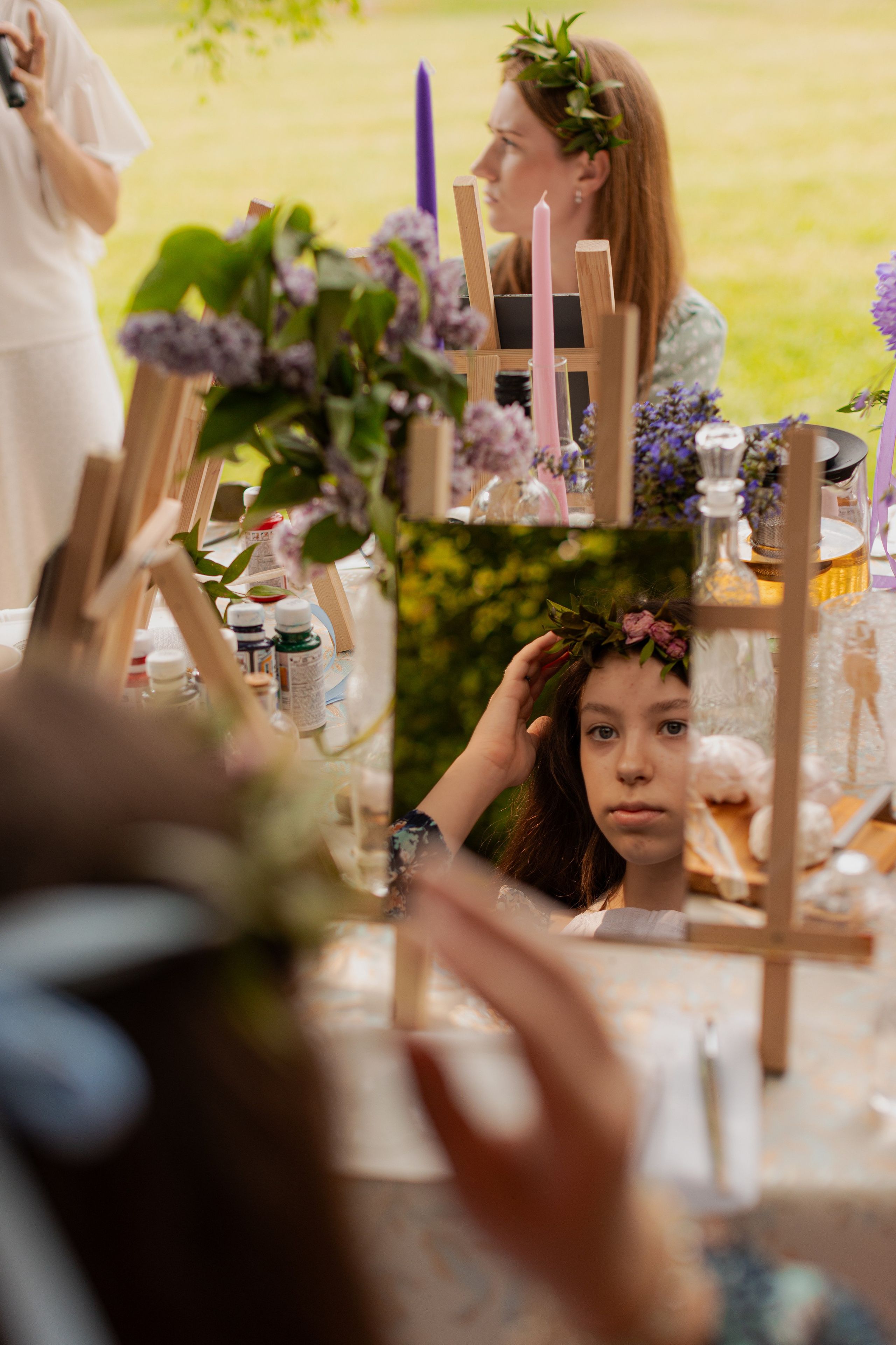 Мк Сирень на зеркале (девичник в парке). Анастасия Ракчеева Художник