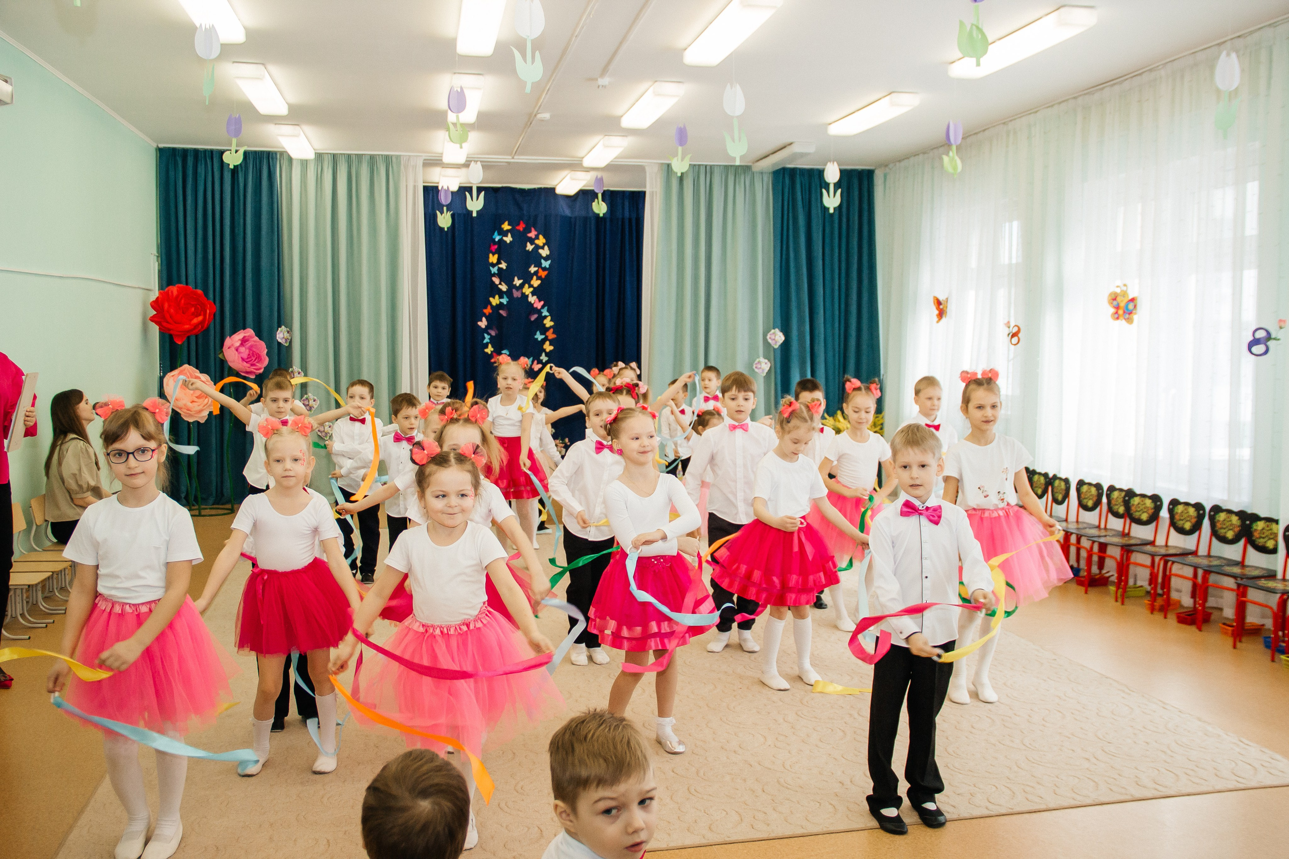 Садик утренник к 8 марта. Фотограф в Екатеринбурге Катерина Березина