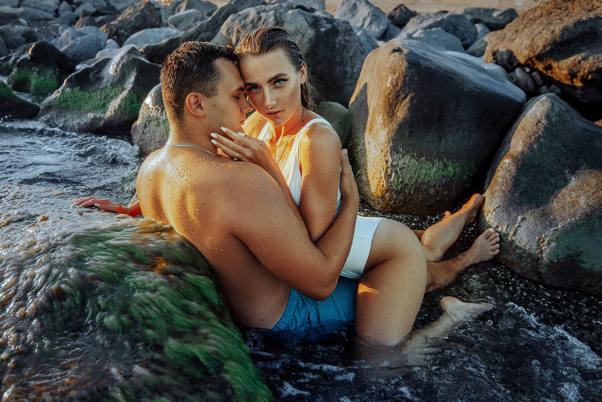 Love Story в Адлере, Сириусе. Фотограф в Адлере, Сириусе, Красной Поляне — лавстори, семейные и индивидуальные фотосессии