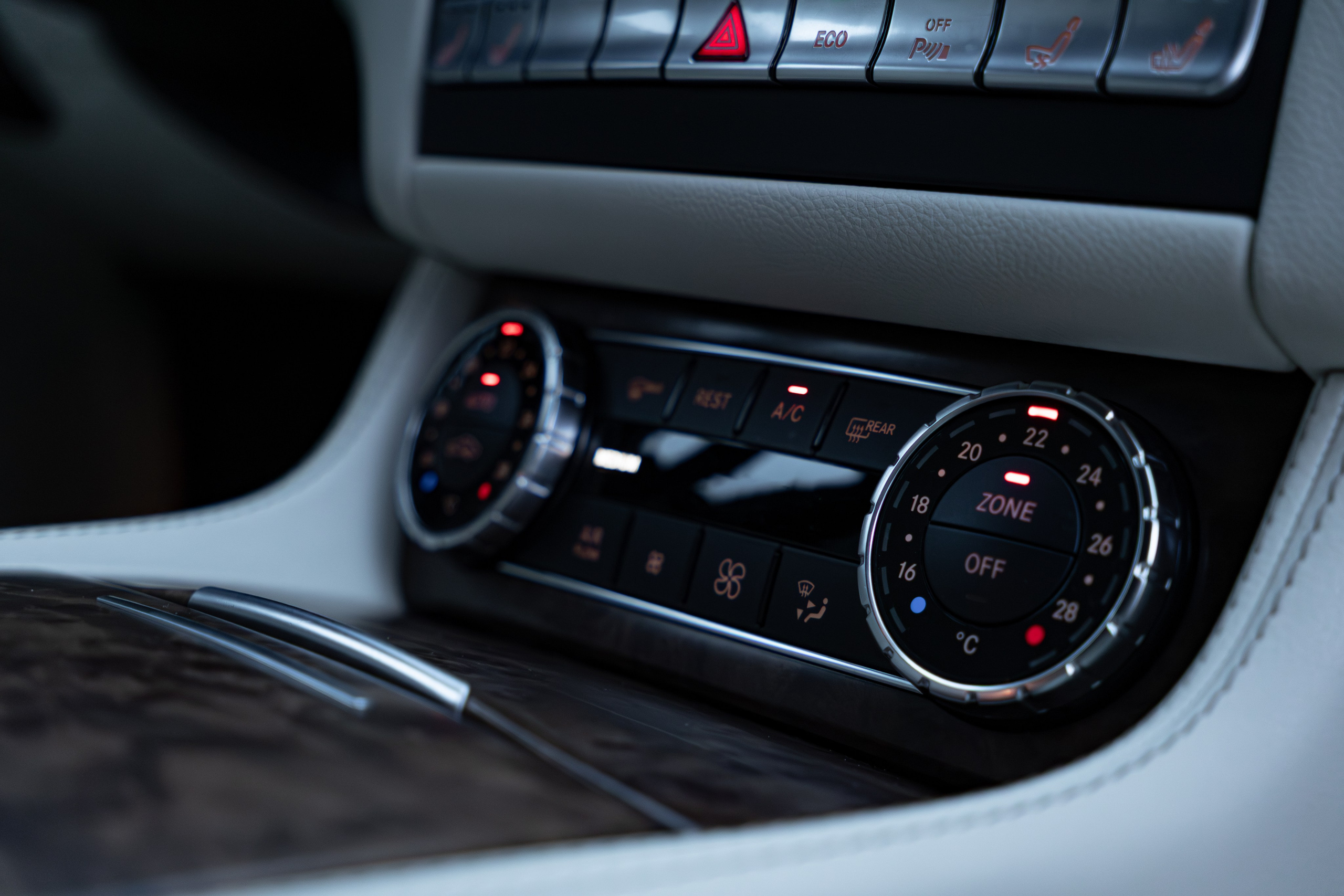 Mercedes-Benz CLS. Photo-nk