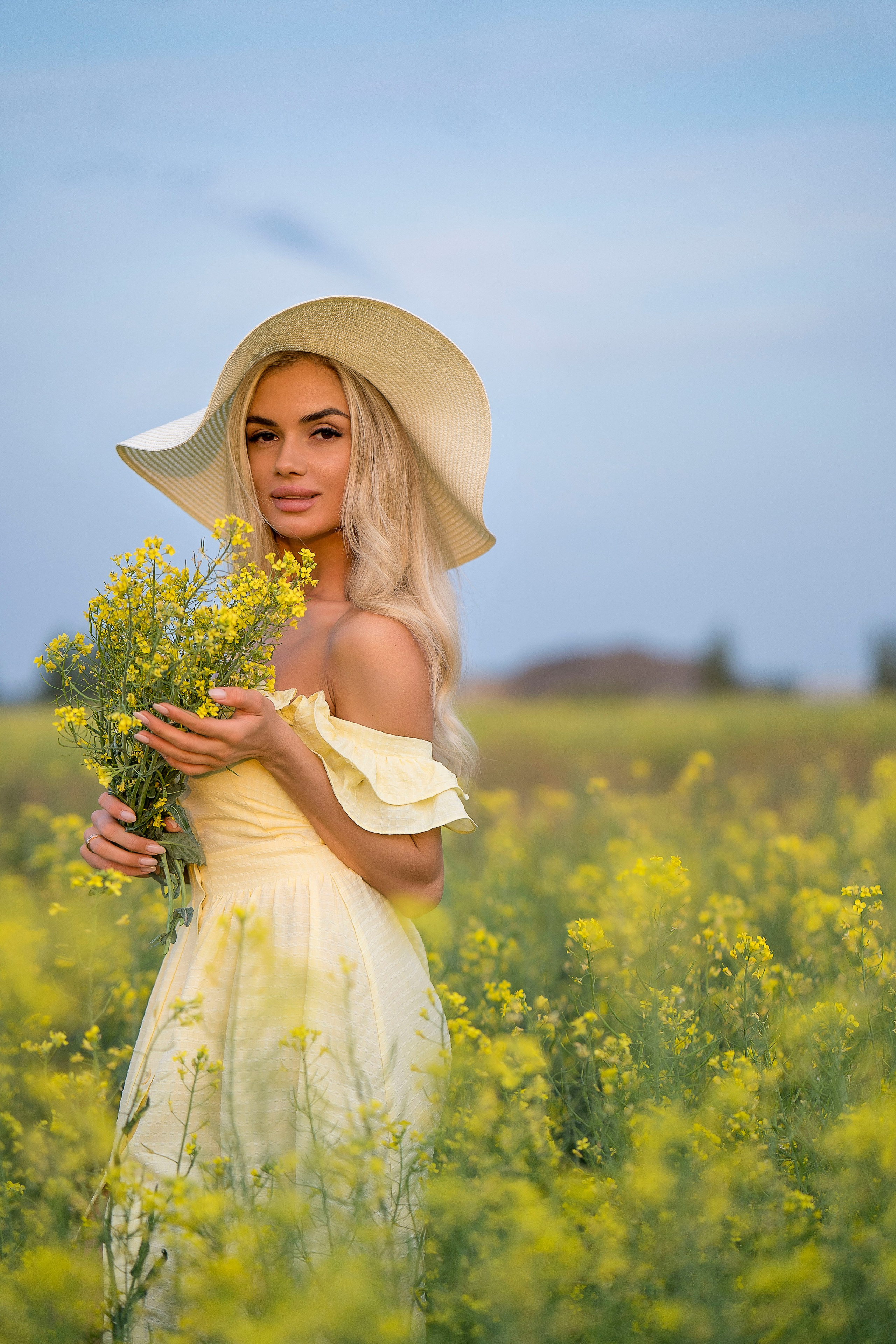 Виктория. Главная