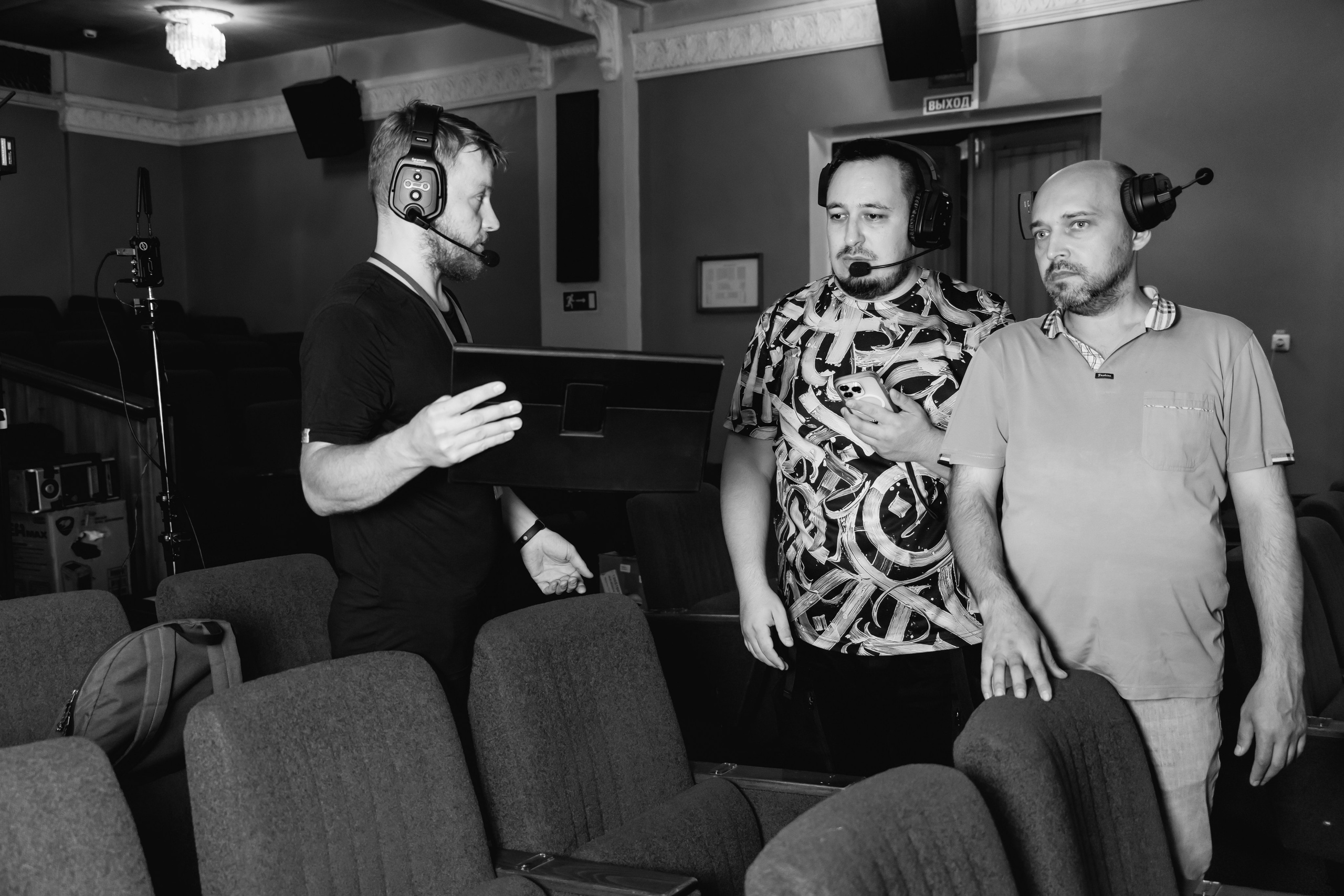 Backstage. Занимаюсь профессиональной фотографией и живу рядом с Байкалом. Работаю в разных жанрах