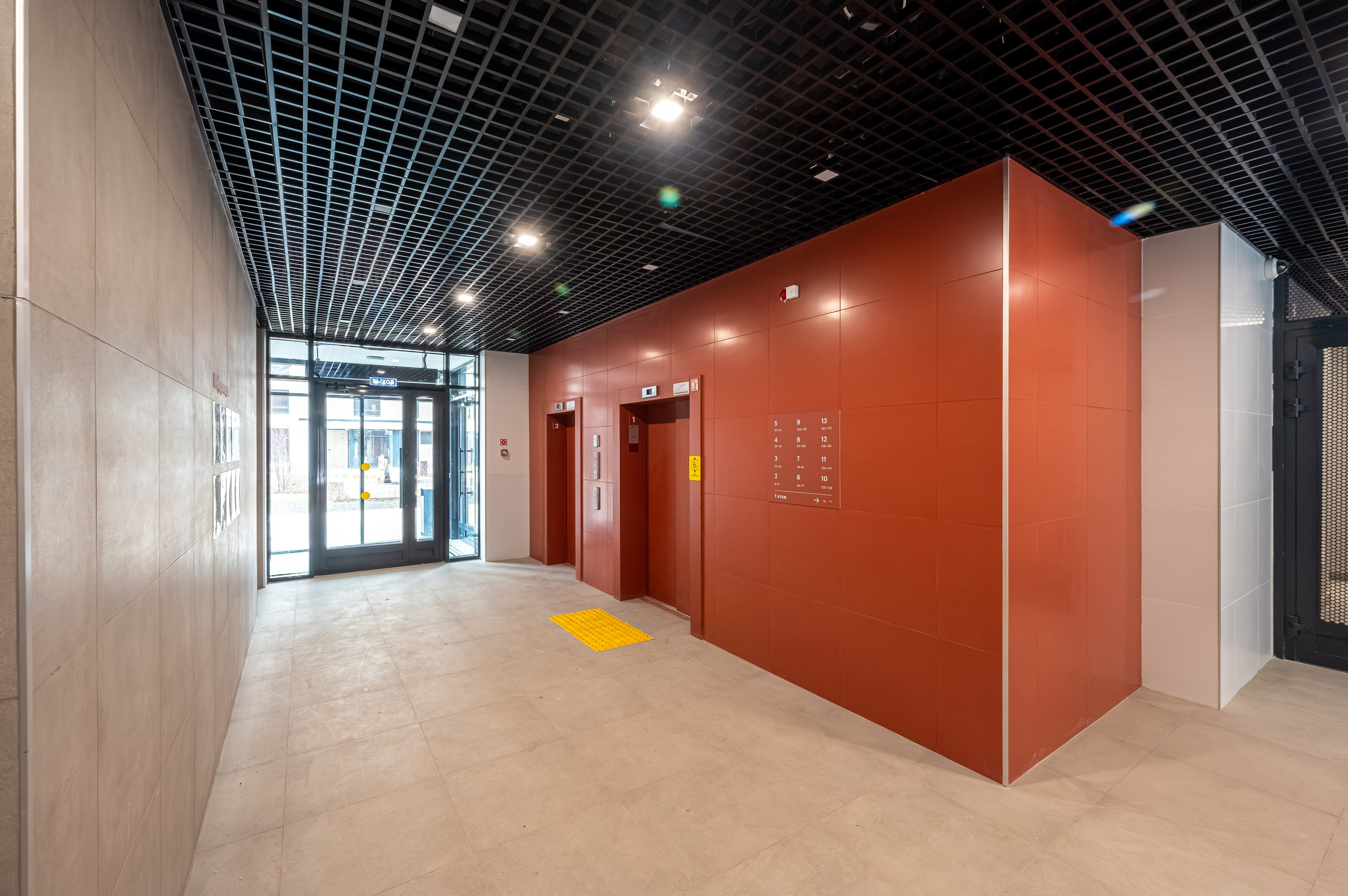 Студия на Кантемировской. Интерьерный фотограф. Фото- видеосъемка недвижимости Санкт-Петербург