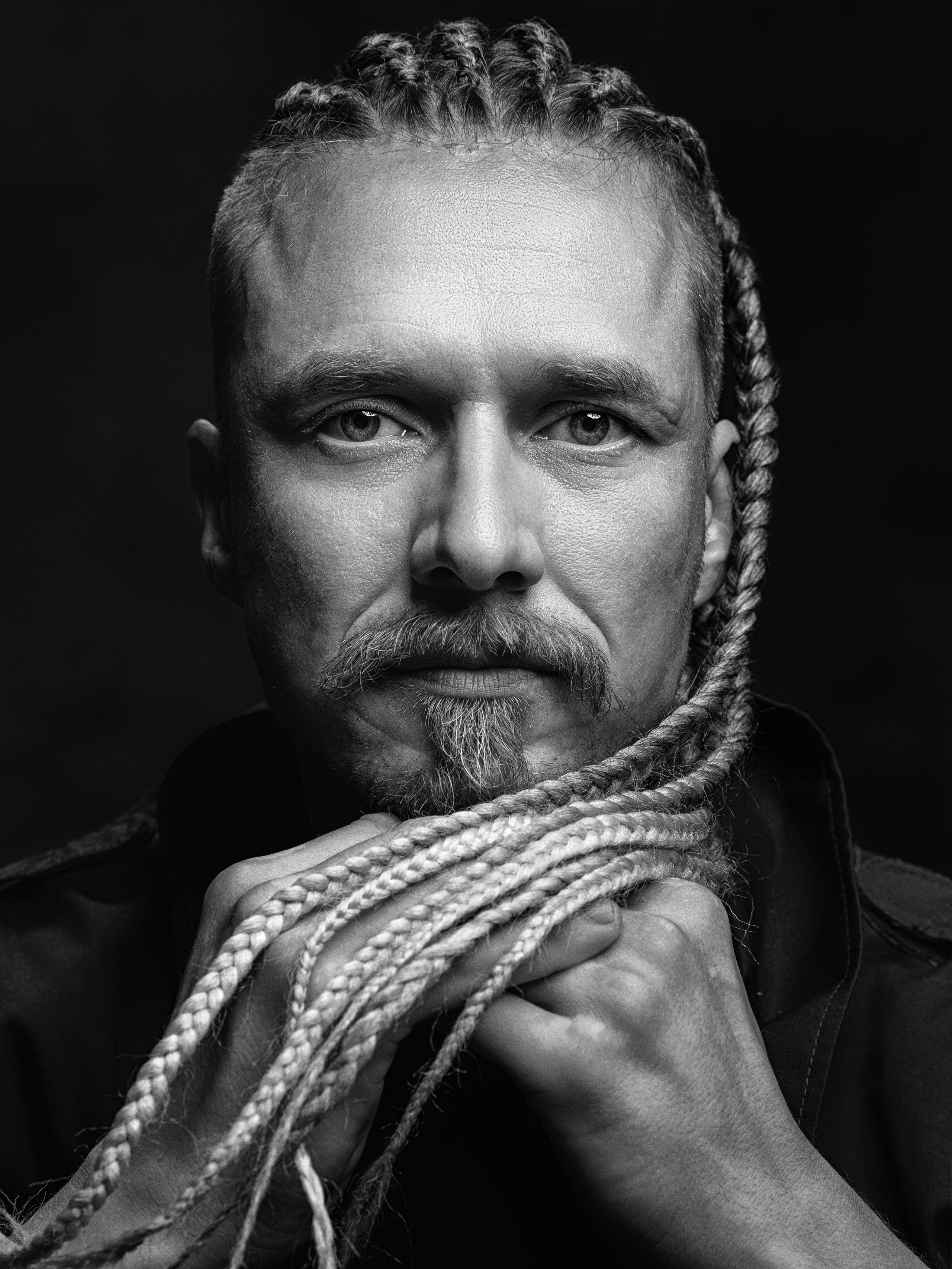 МУЖСКИЕ ПОРТРЕТЫ. Антон Тимошевский, профессиональный портретный фотограф в Москве и Орле