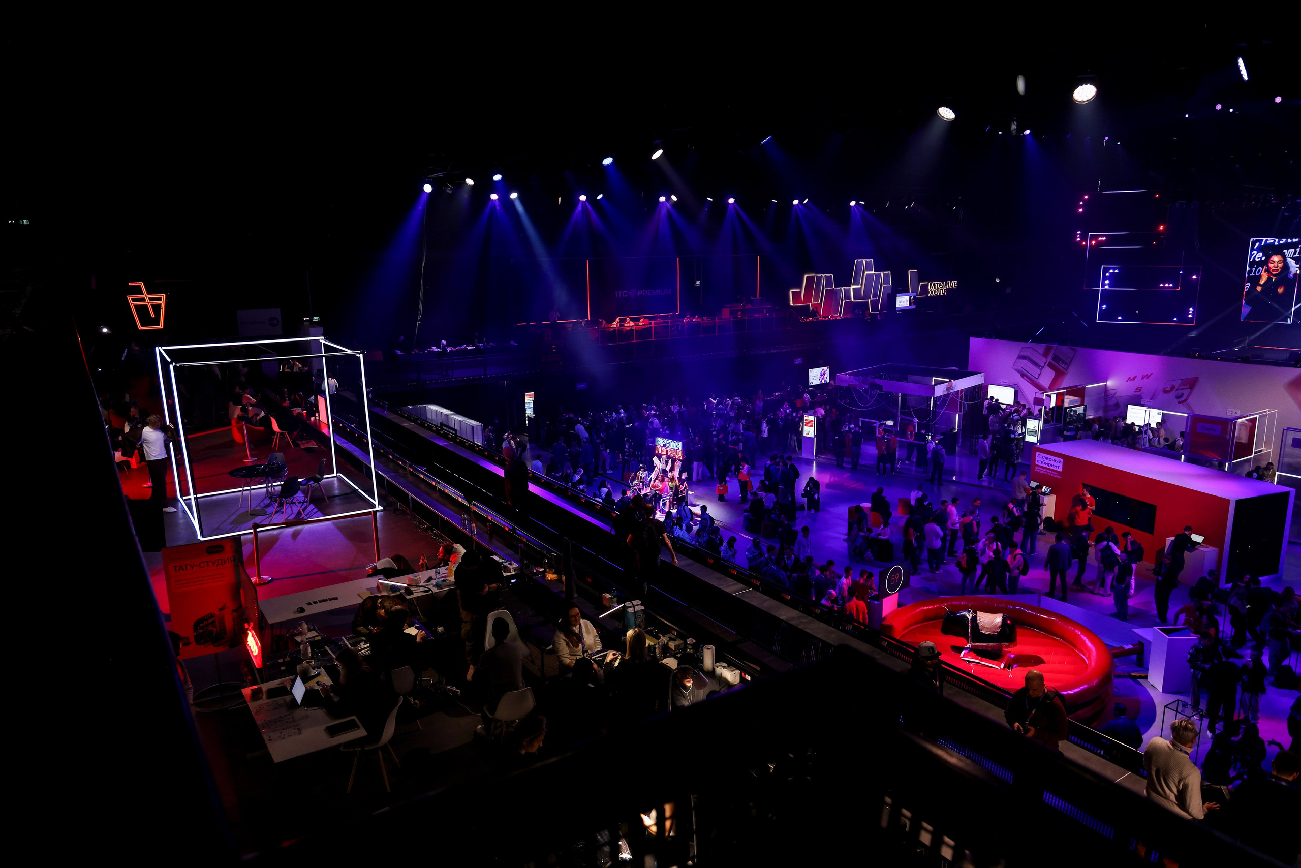 МТС TTC. Фотограф Антон Чупринин