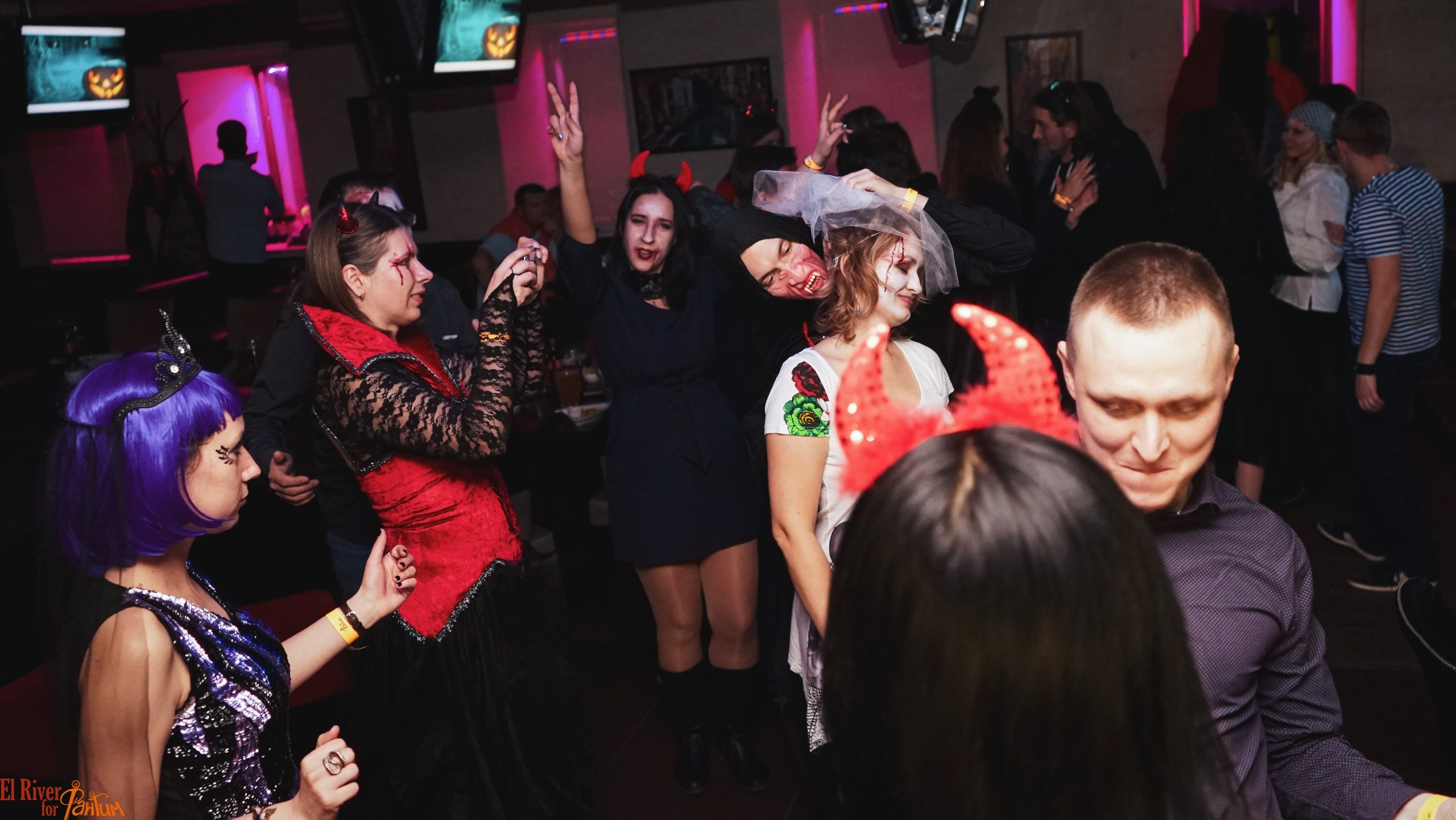 Клубная вечеринка Хеллоуин | 01.11.2019. Галерея Фантим
