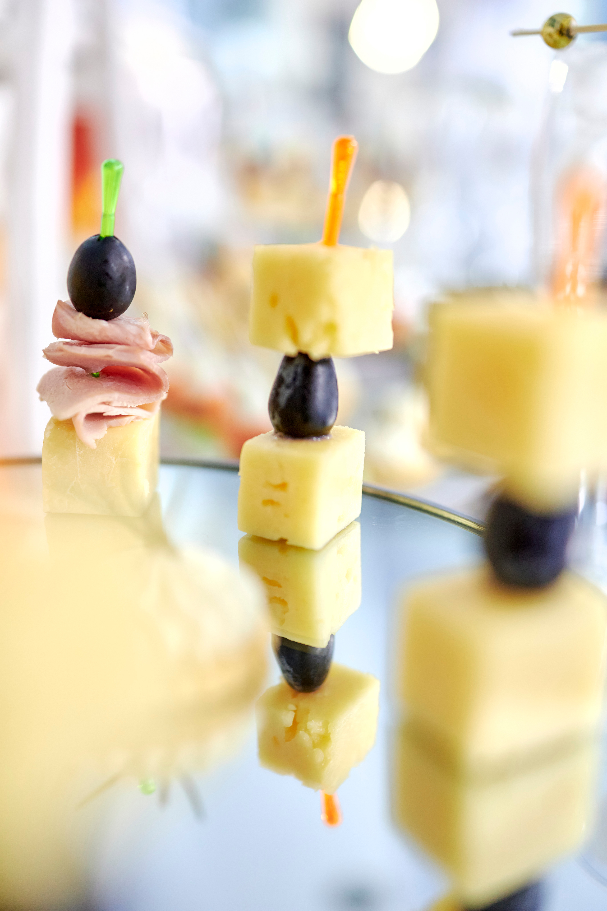 Кафе Гжель (сиреневый цвет). Фотограф Иван Кузьмин на любое Ваше мероприятие