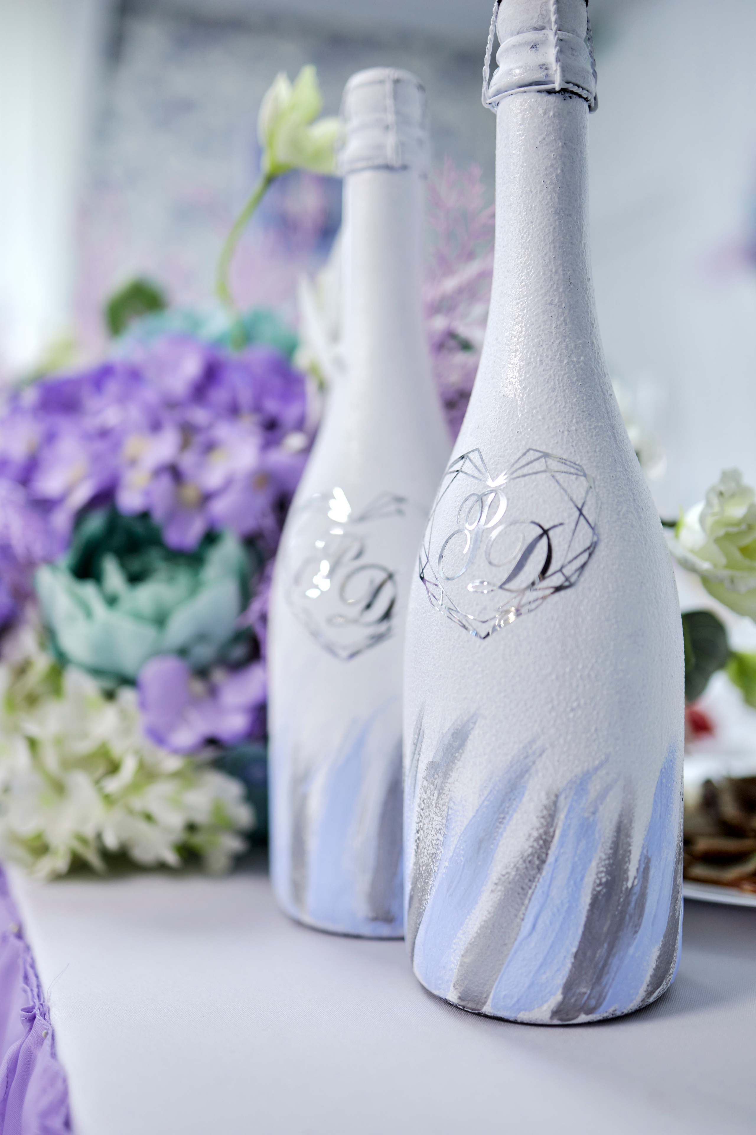 Кафе Гжель (сиреневый цвет). Фотограф Иван Кузьмин на любое Ваше мероприятие