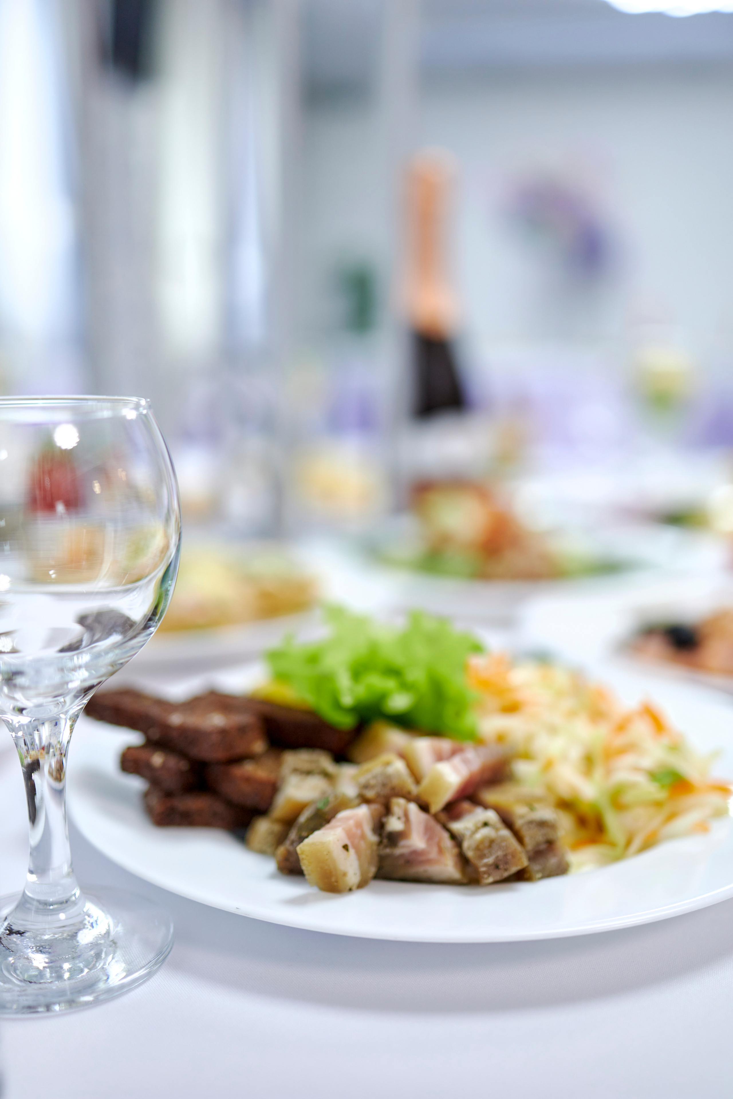 Кафе Гжель (сиреневый цвет). Фотограф Иван Кузьмин на любое Ваше мероприятие