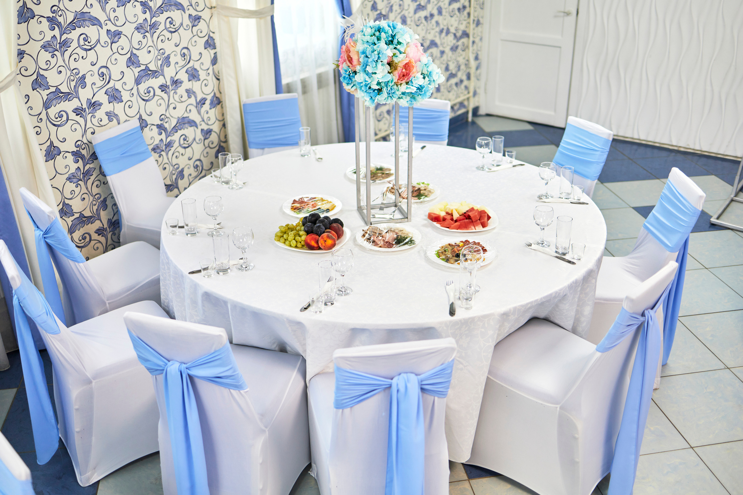 Кафе Гжель (голубой цвет). Фотограф Иван Кузьмин на любое Ваше мероприятие