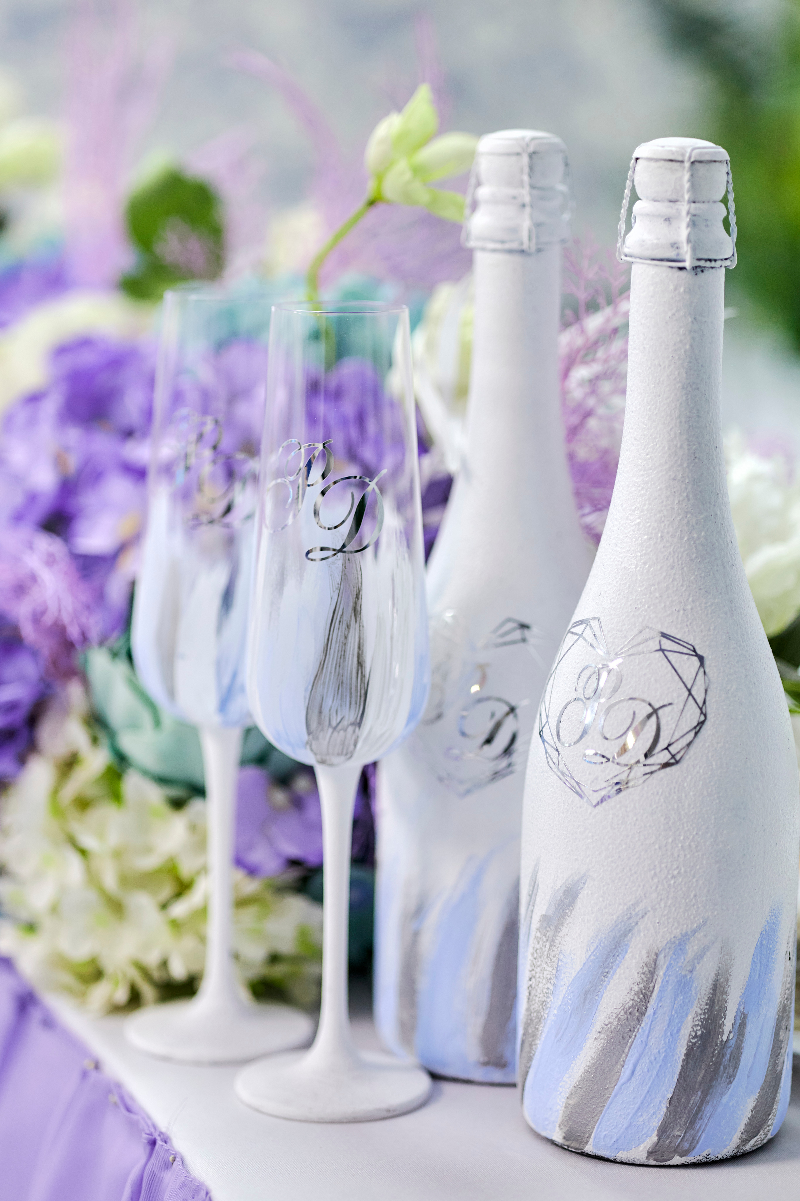 Кафе Гжель (сиреневый цвет). Фотограф Иван Кузьмин на любое Ваше мероприятие