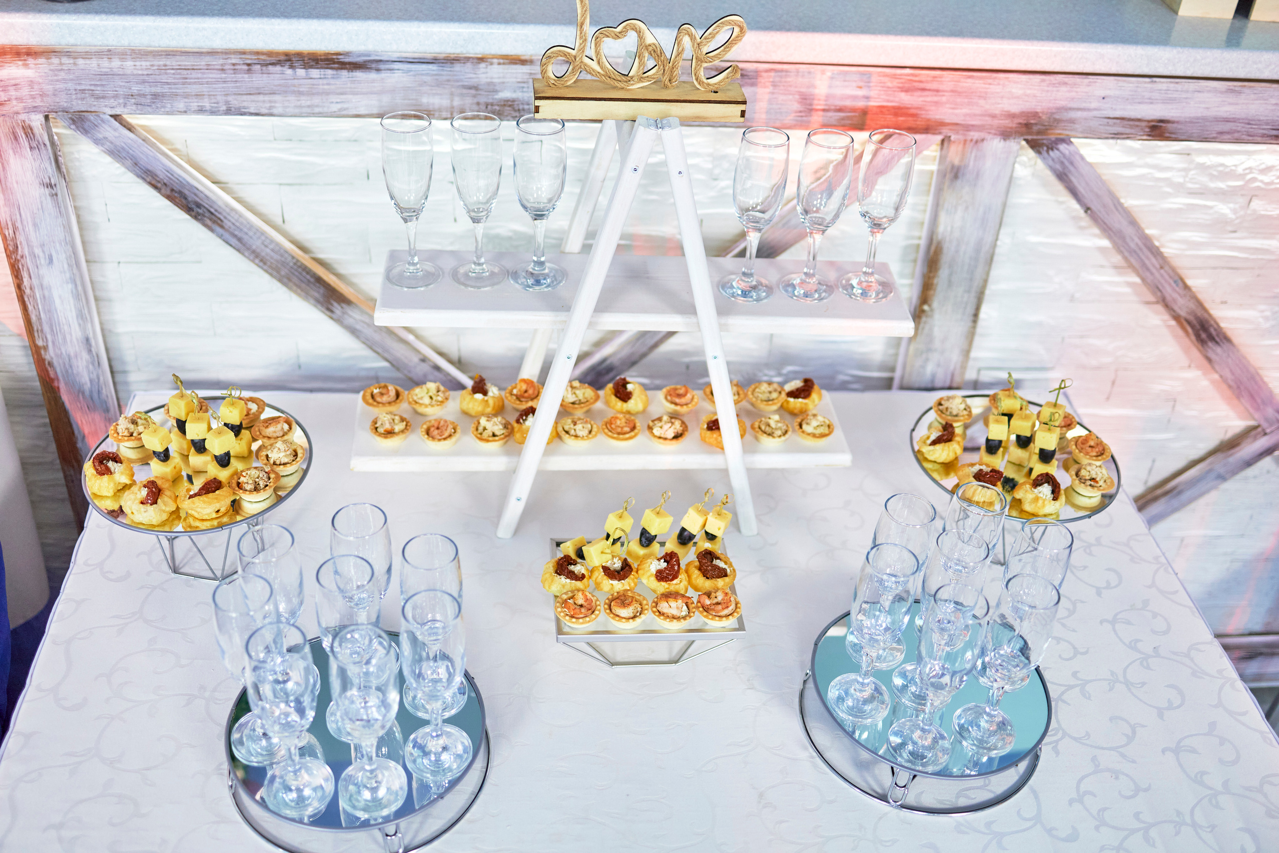 Кафе Гжель (голубой цвет). Фотограф Иван Кузьмин на любое Ваше мероприятие