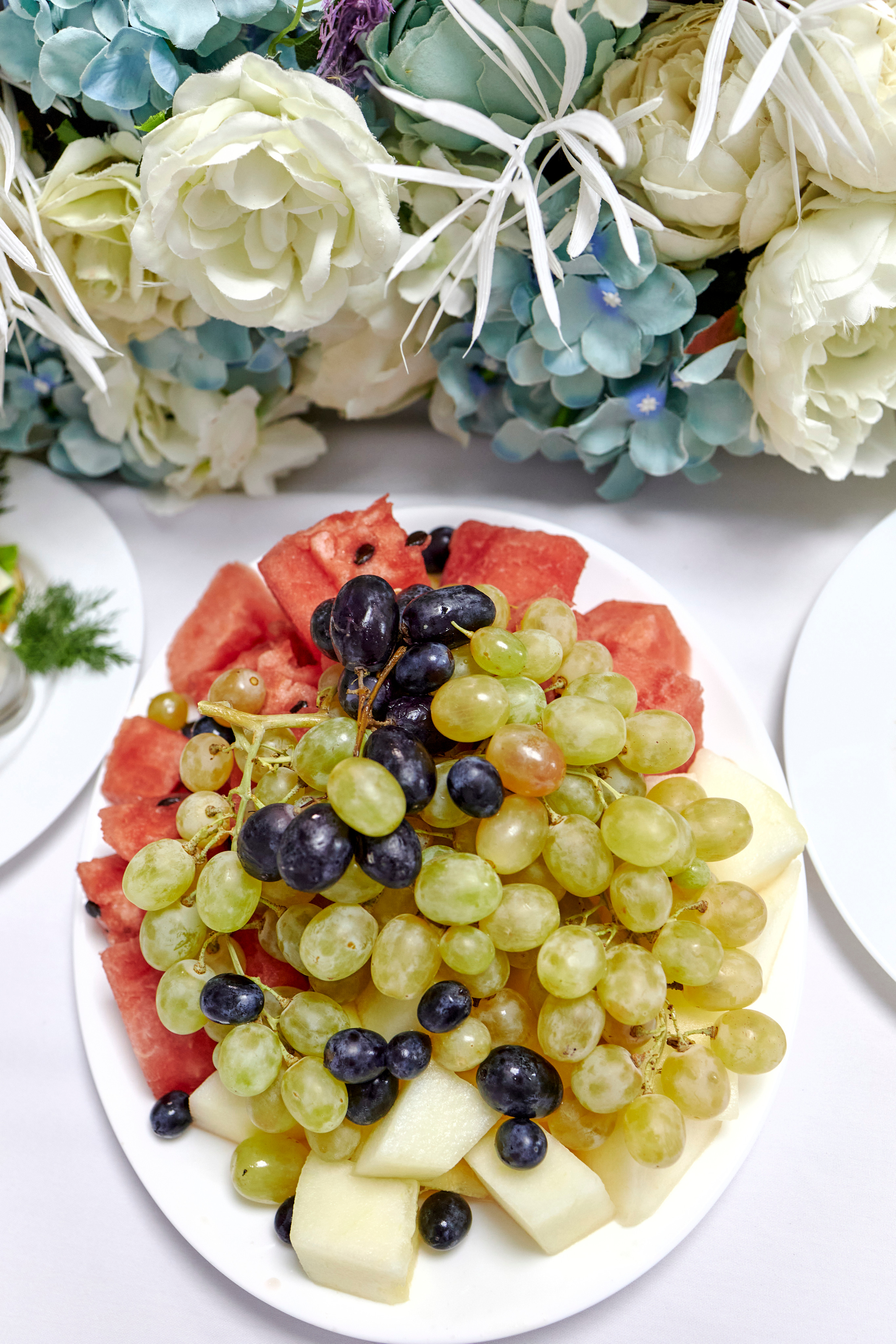 Кафе Гжель (сиреневый цвет). Фотограф Иван Кузьмин на любое Ваше мероприятие