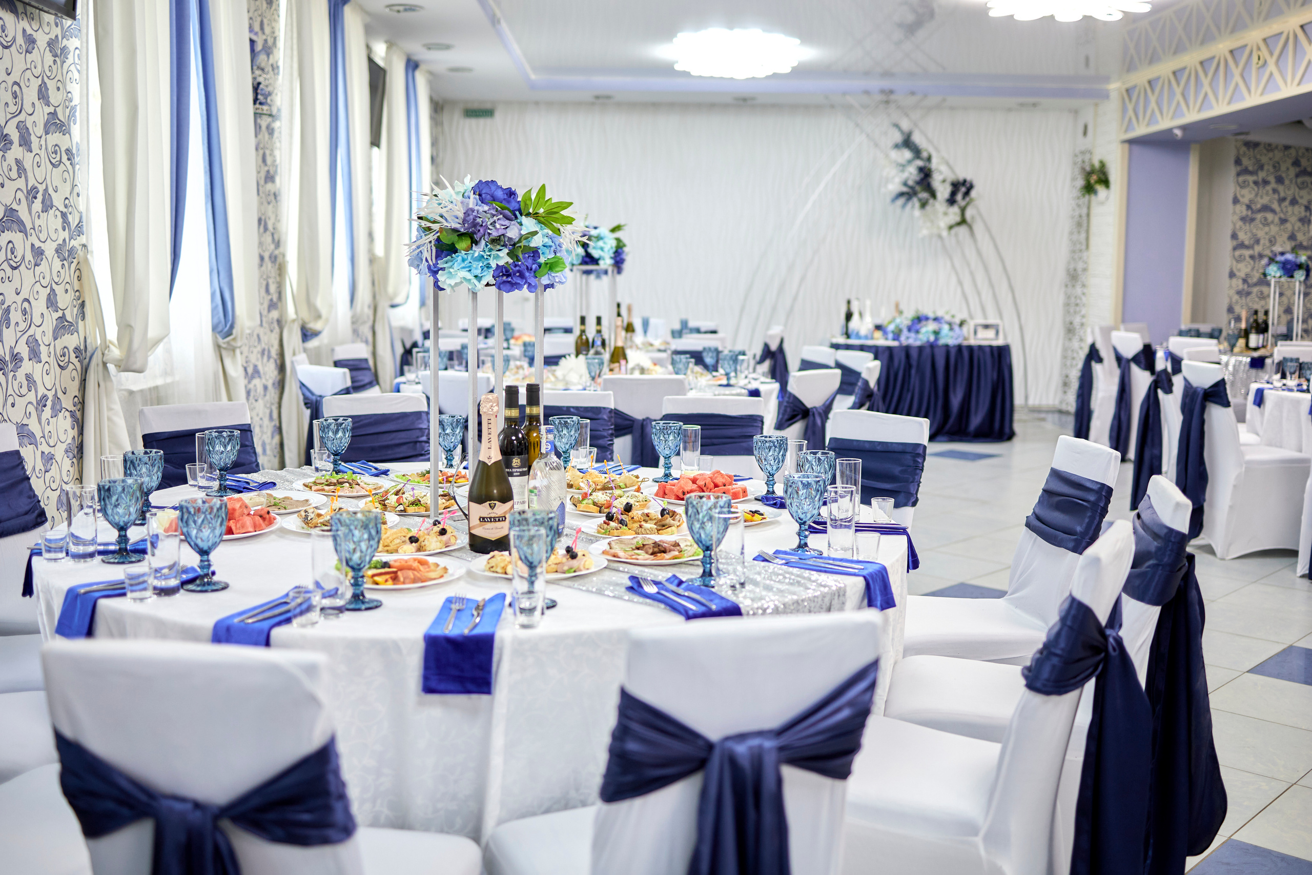 Кафе Гжель (синий цвет). Фотограф Иван Кузьмин на любое Ваше мероприятие