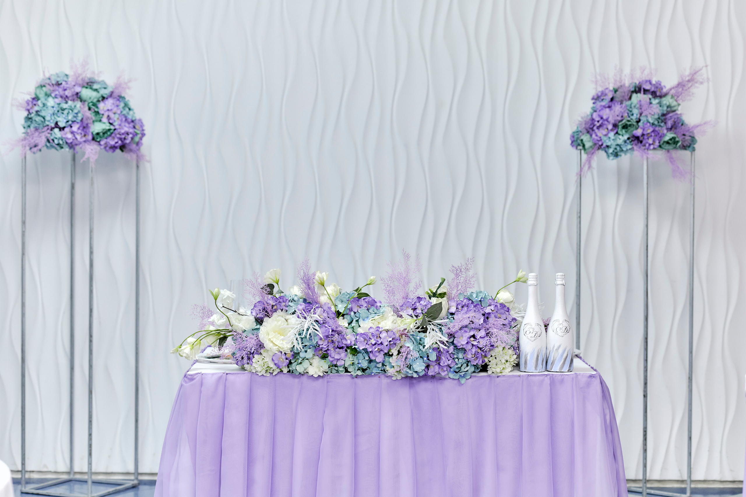 Кафе Гжель (сиреневый цвет). Фотограф Иван Кузьмин на любое Ваше мероприятие