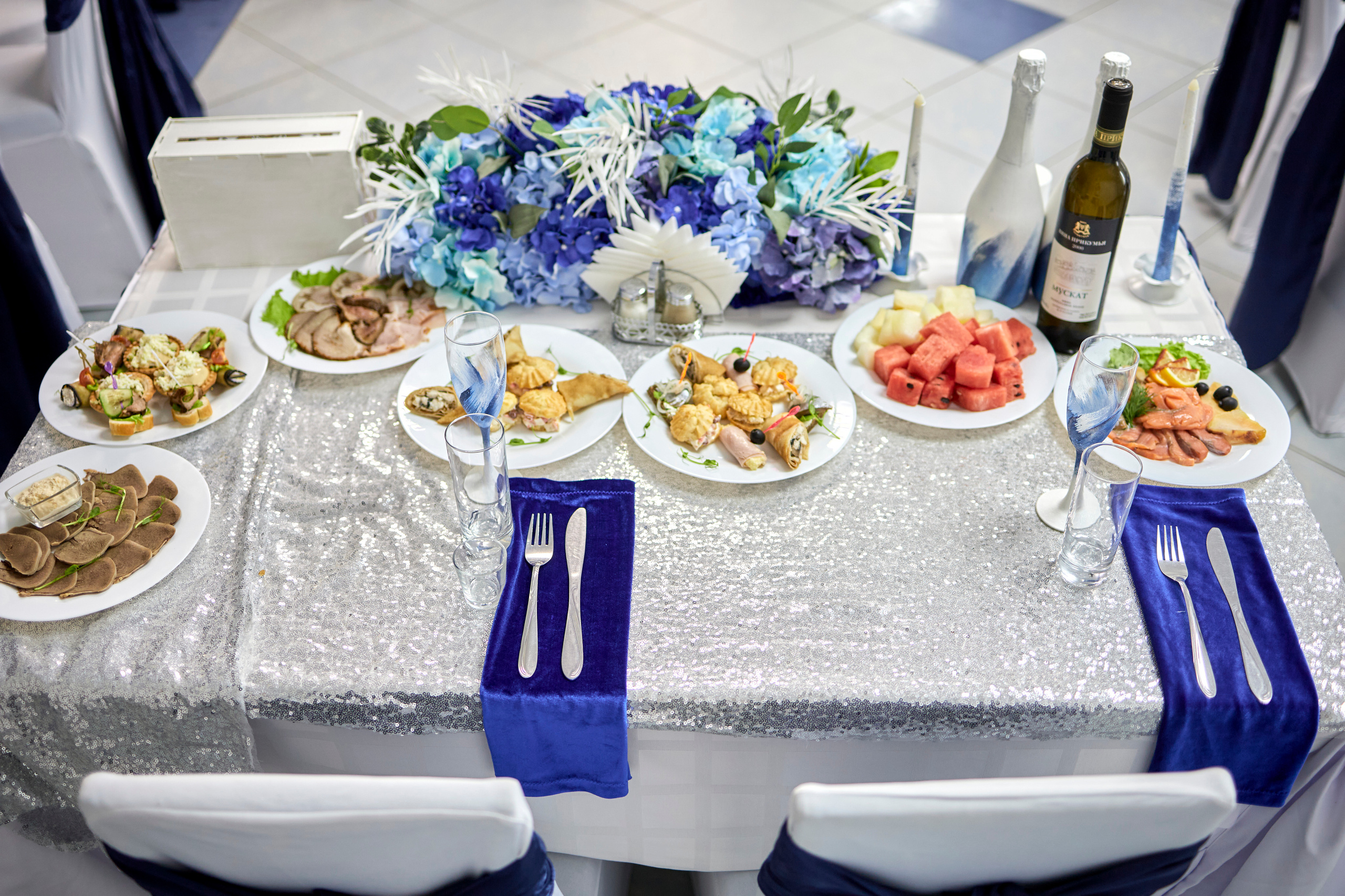 Кафе Гжель (синий цвет). Фотограф Иван Кузьмин на любое Ваше мероприятие