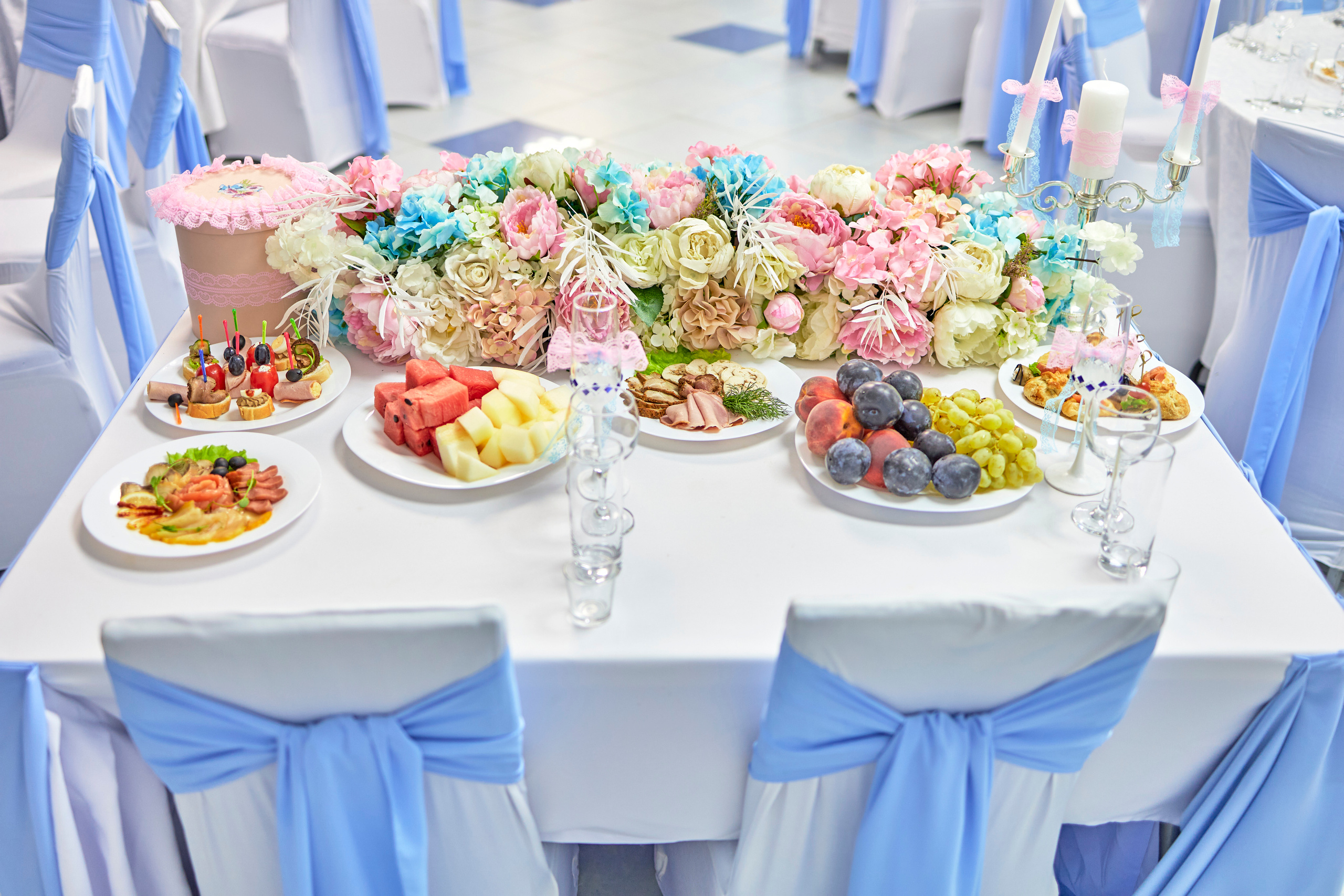 Кафе Гжель (голубой цвет). Фотограф Иван Кузьмин на любое Ваше мероприятие