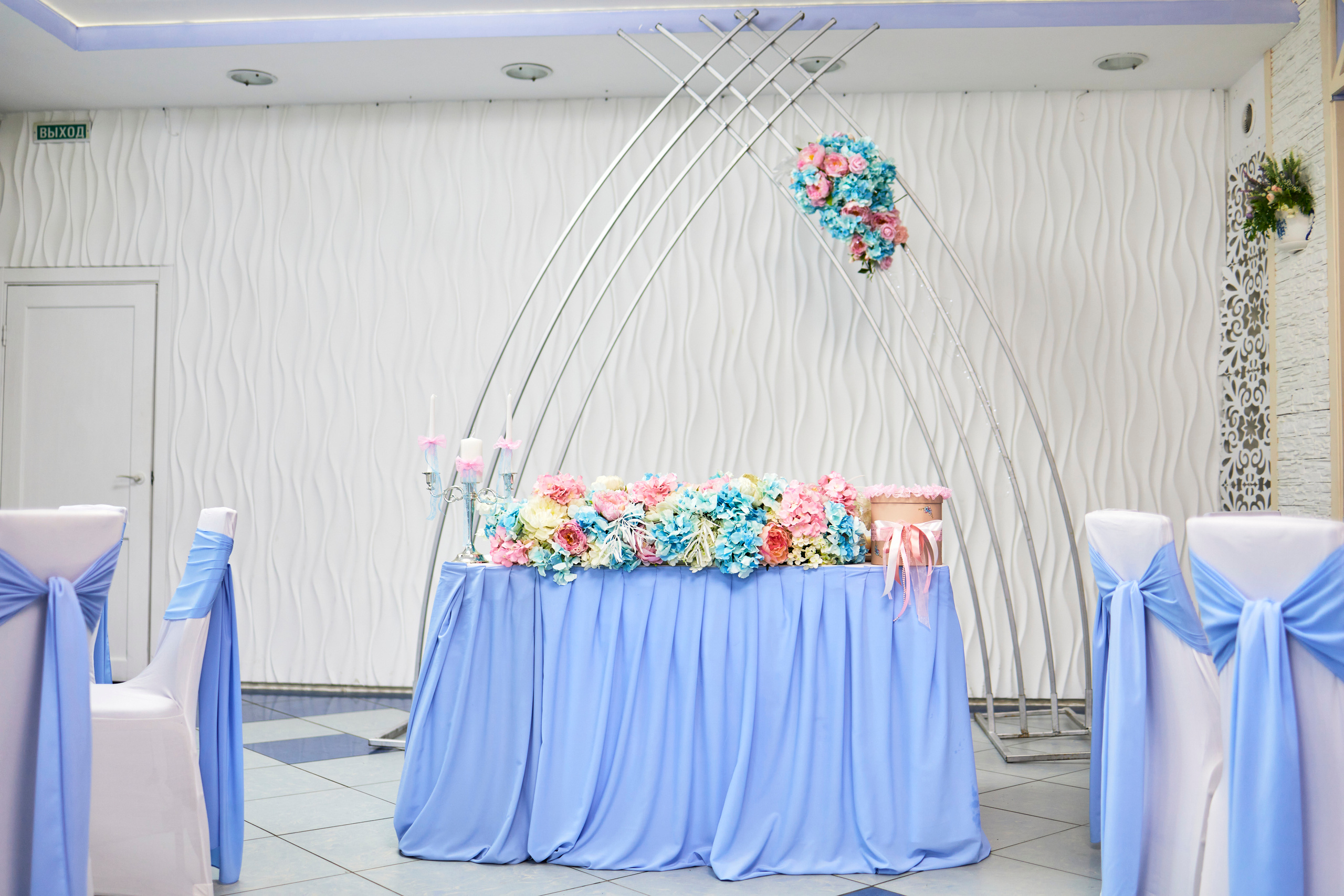 Кафе Гжель (голубой цвет). Фотограф Иван Кузьмин на любое Ваше мероприятие