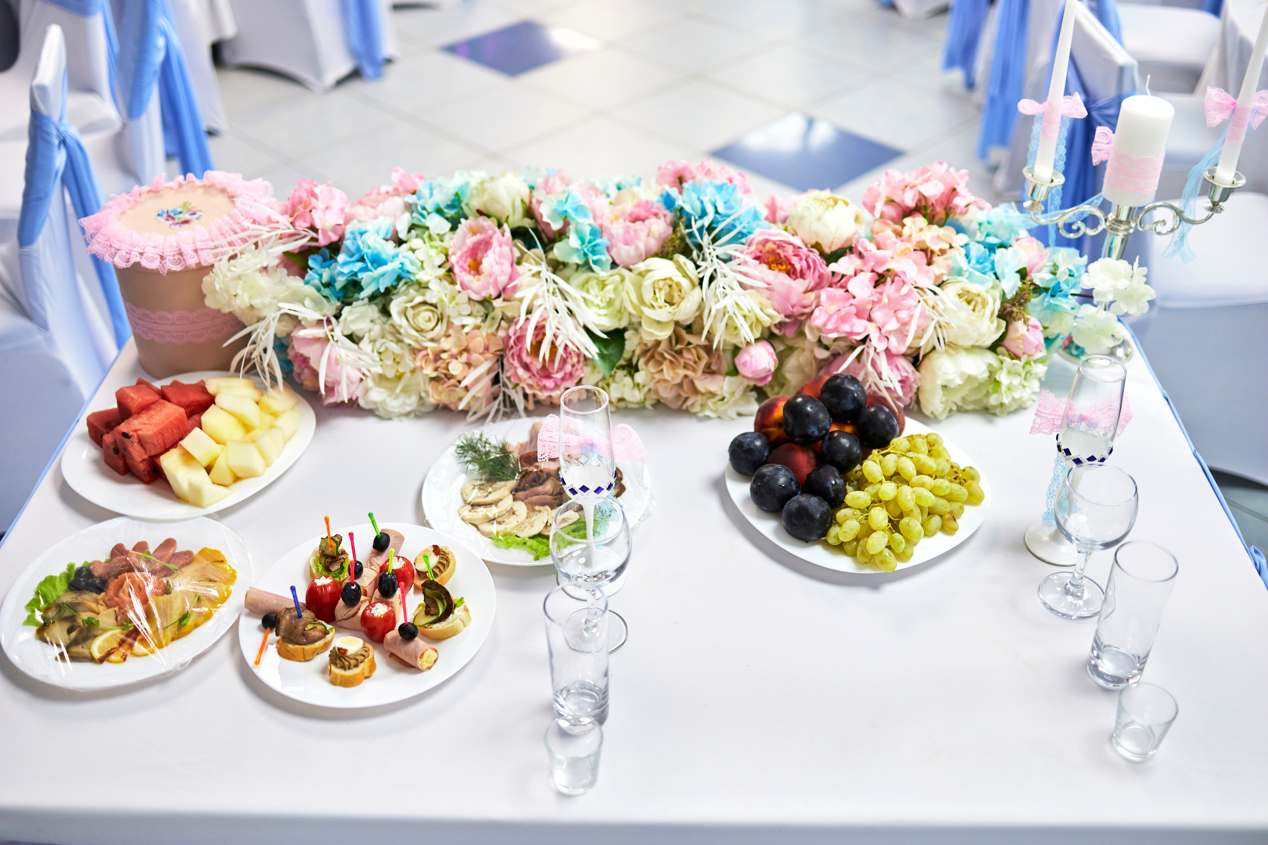 Кафе Гжель (голубой цвет). Фотограф Иван Кузьмин на любое Ваше мероприятие