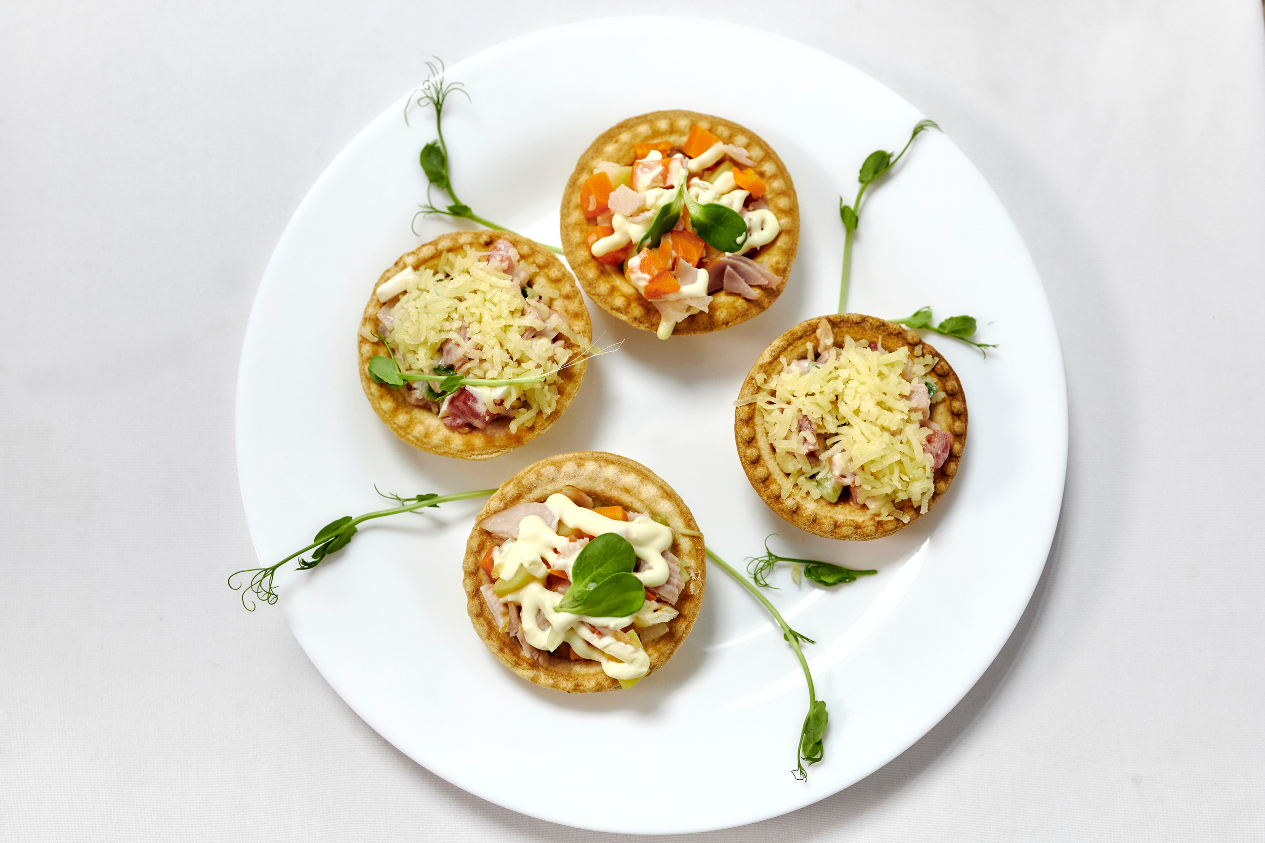 Кафе Гжель (сиреневый цвет). Фотограф Иван Кузьмин на любое Ваше мероприятие