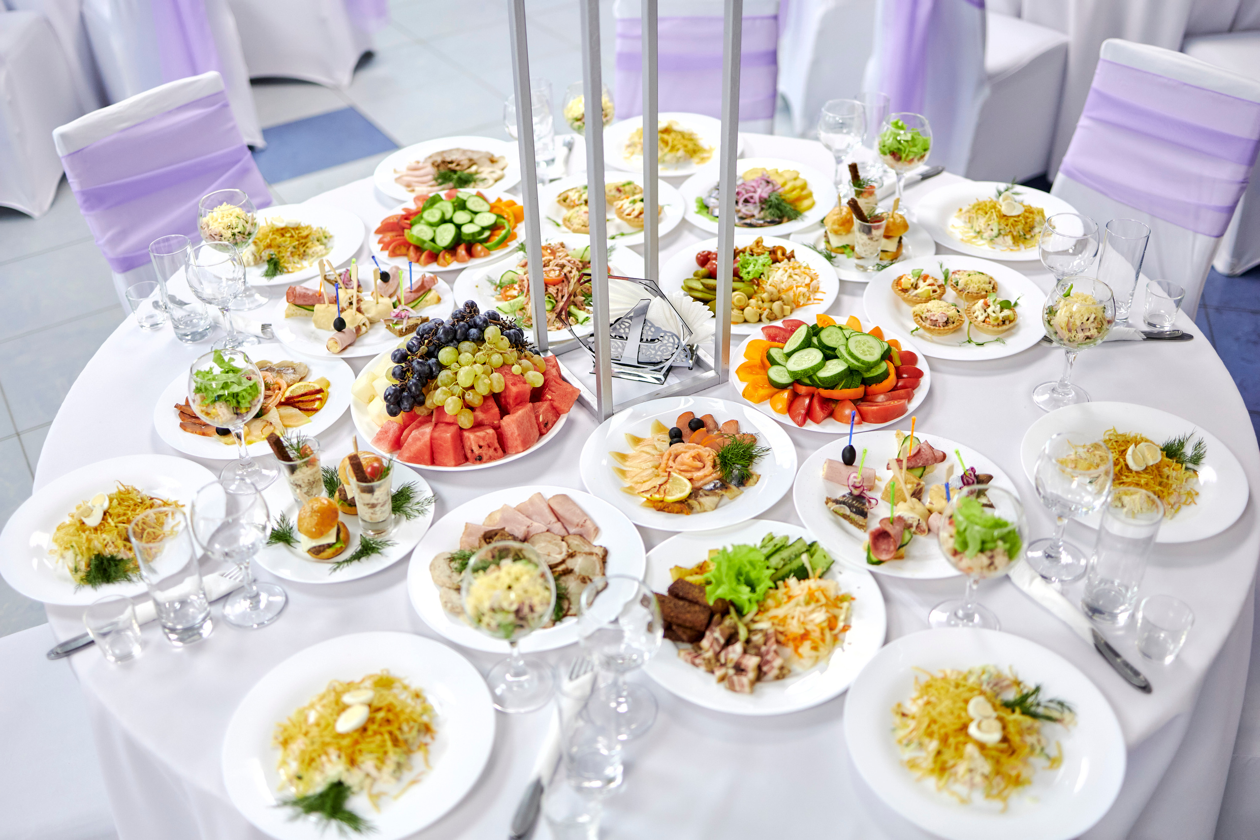 Кафе Гжель (сиреневый цвет). Фотограф Иван Кузьмин на любое Ваше мероприятие