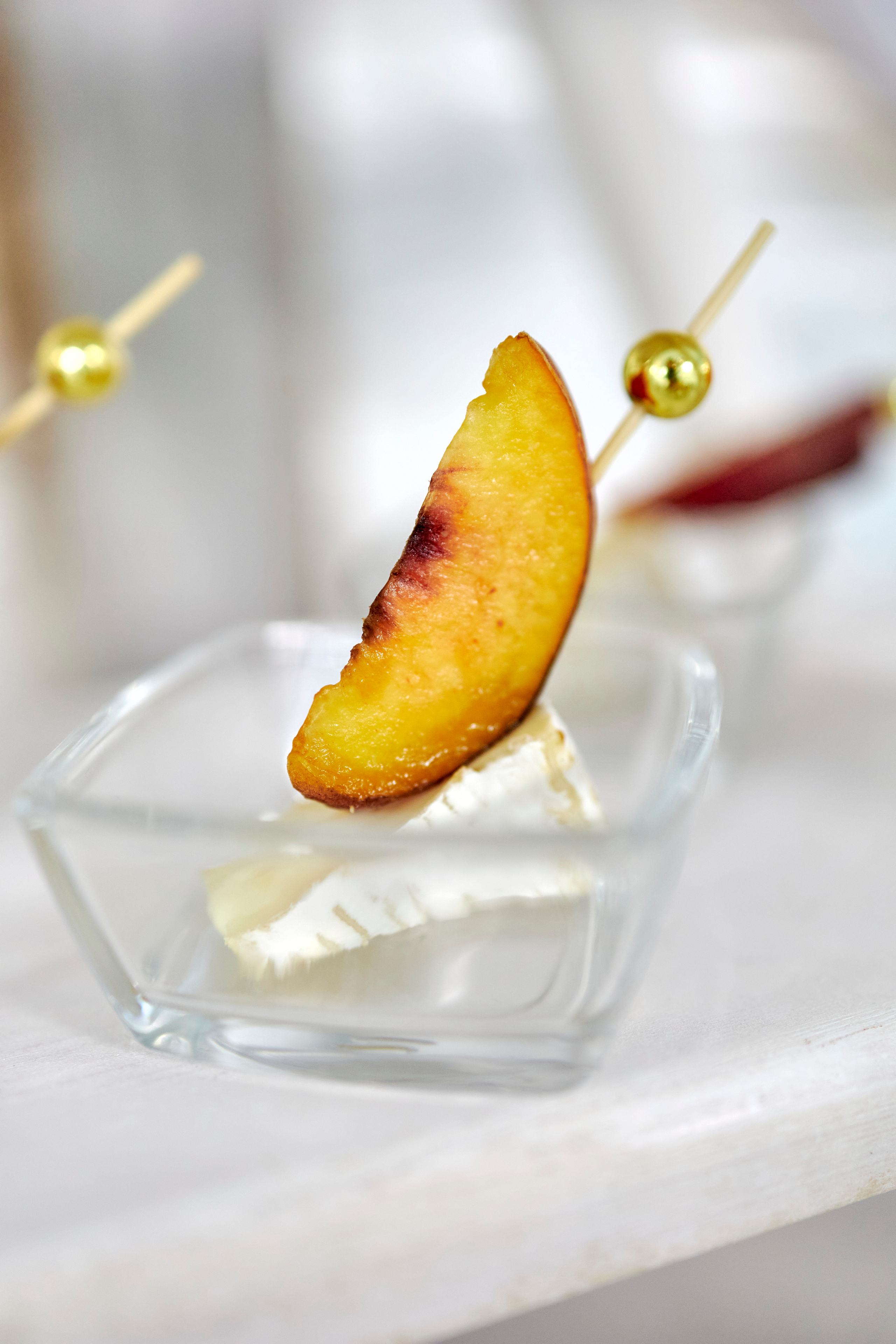 Кафе Гжель (сиреневый цвет). Фотограф Иван Кузьмин на любое Ваше мероприятие