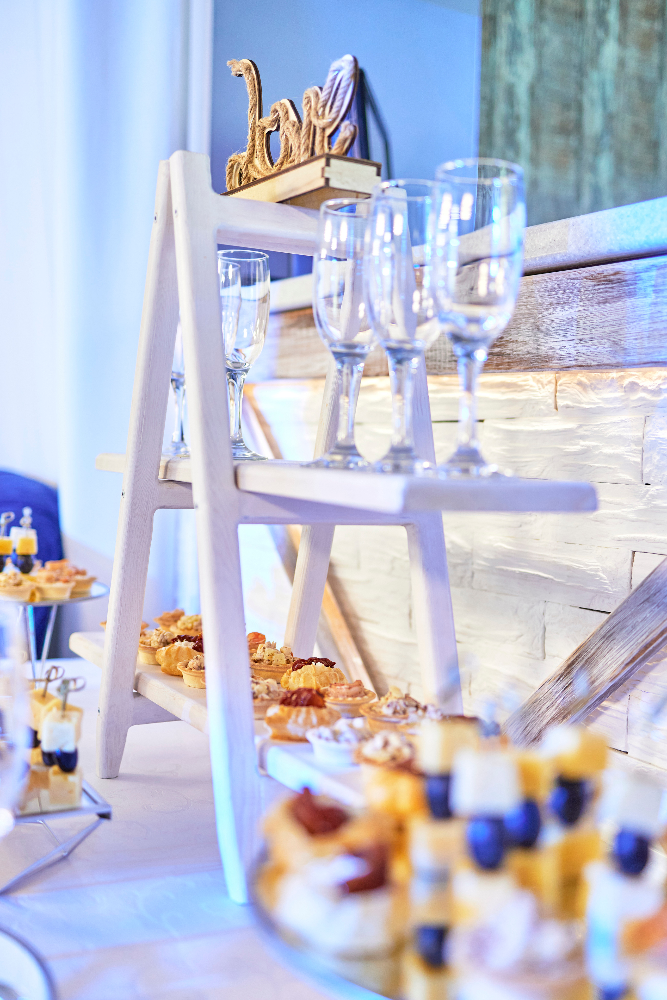 Кафе Гжель (голубой цвет). Фотограф Иван Кузьмин на любое Ваше мероприятие