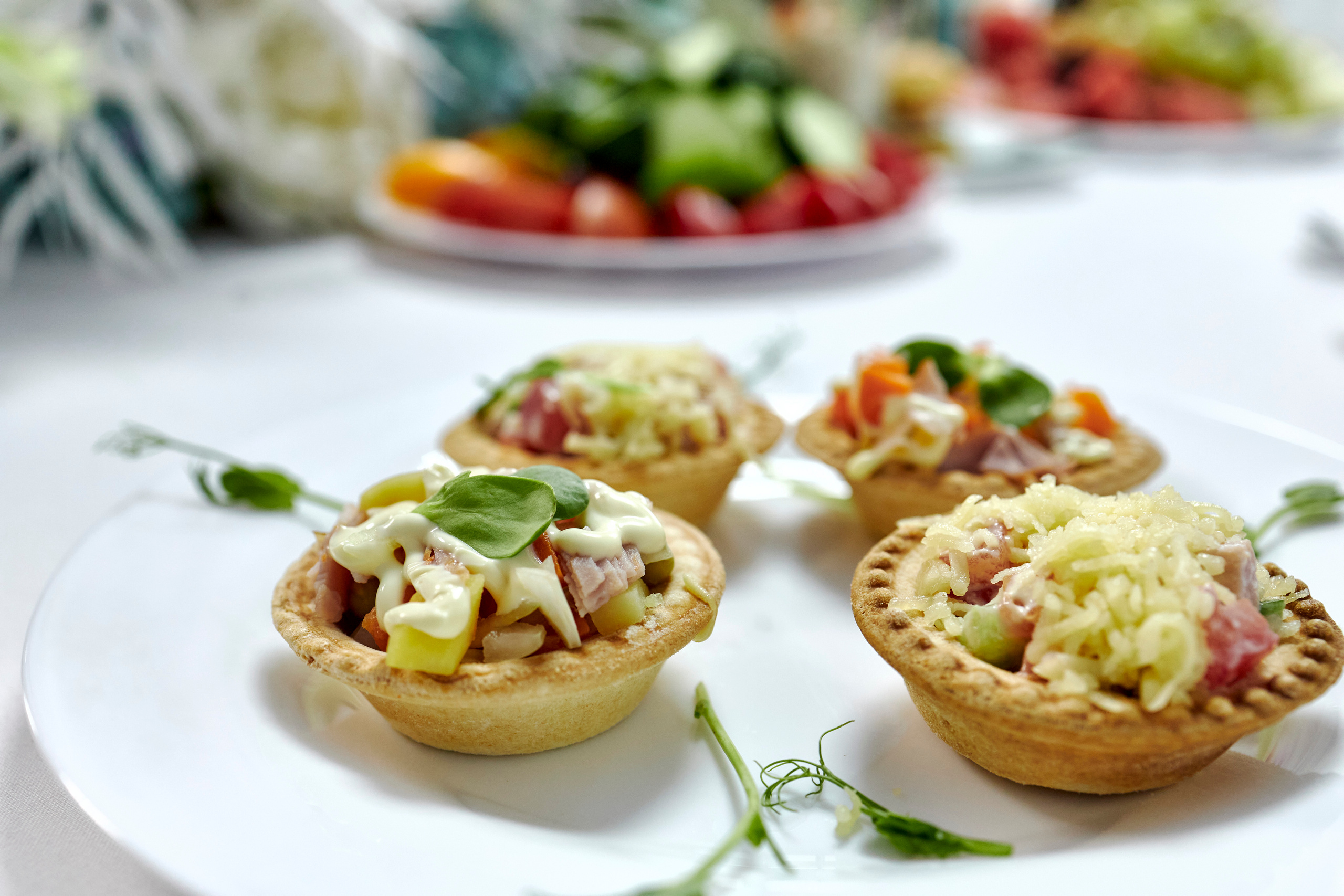 Кафе Гжель (сиреневый цвет). Фотограф Иван Кузьмин на любое Ваше мероприятие